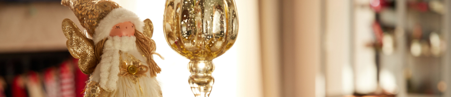 Miquella с подсвечником