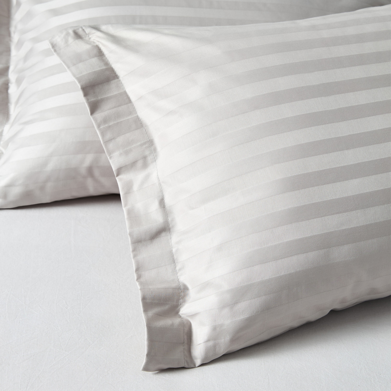 Комплект наволочек Ash gray с ушками II - фото № 6