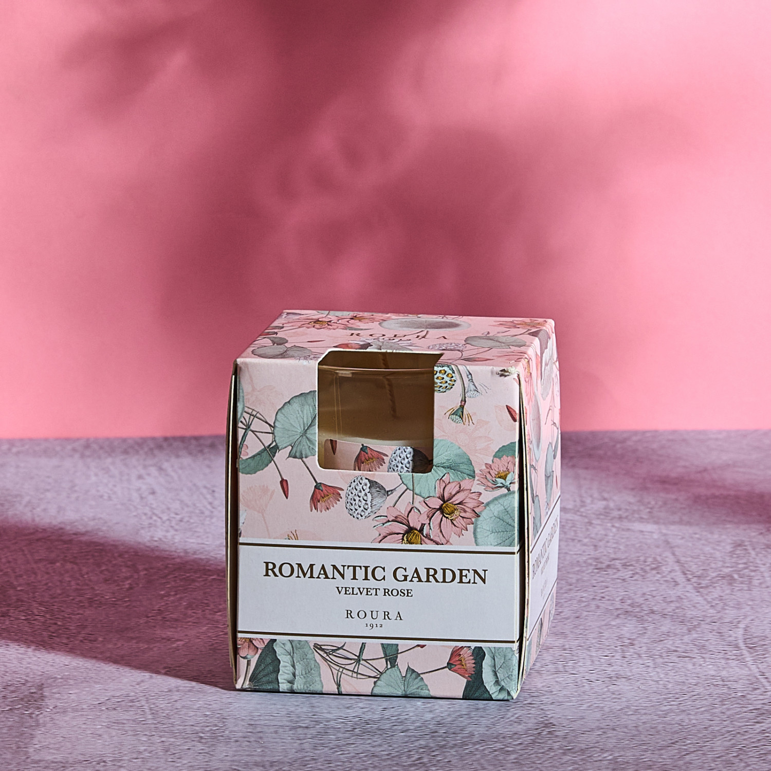 Свеча ароматическая Romantic Garden - фото № 3