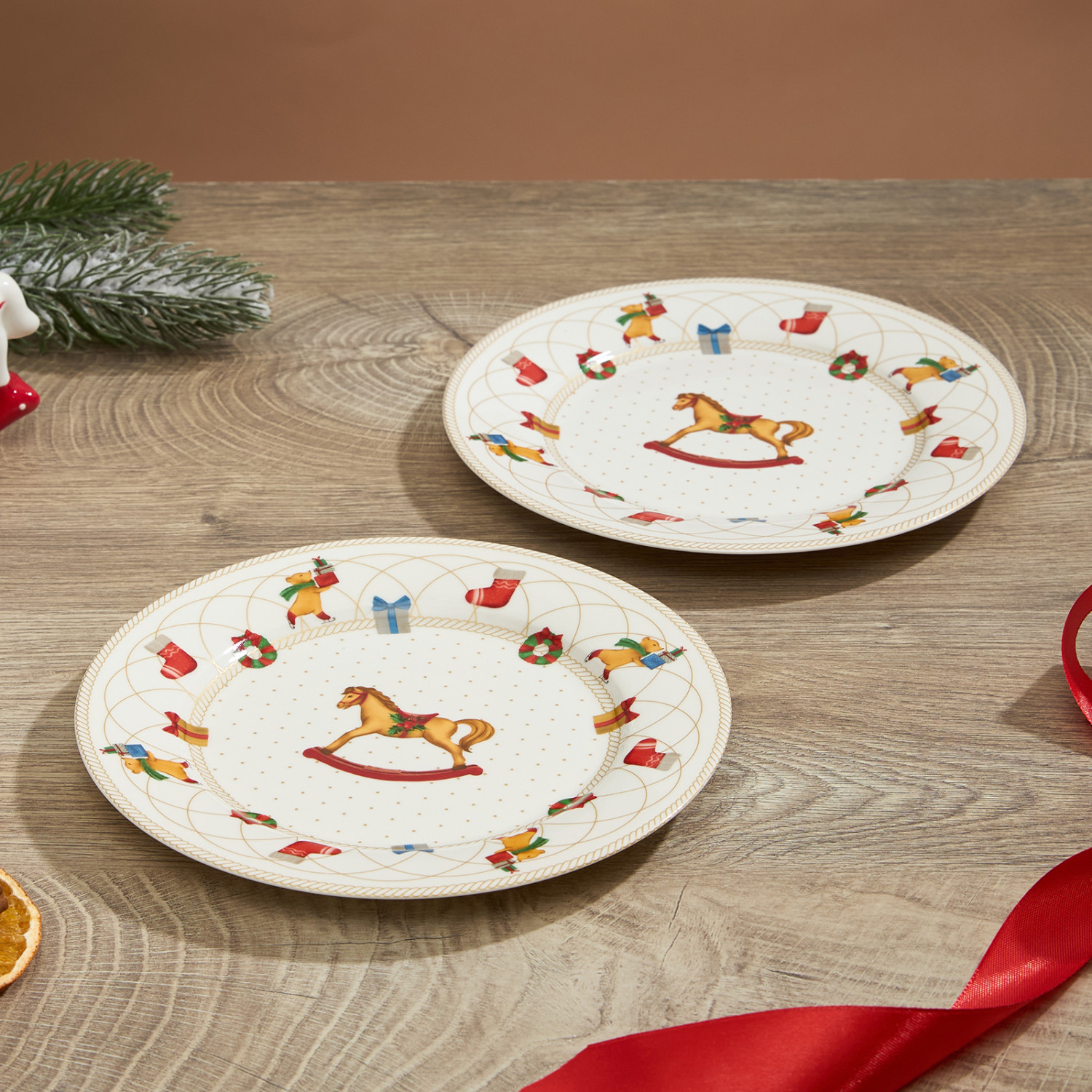 Набор тарелок Игрушки/Toys - фото № 2