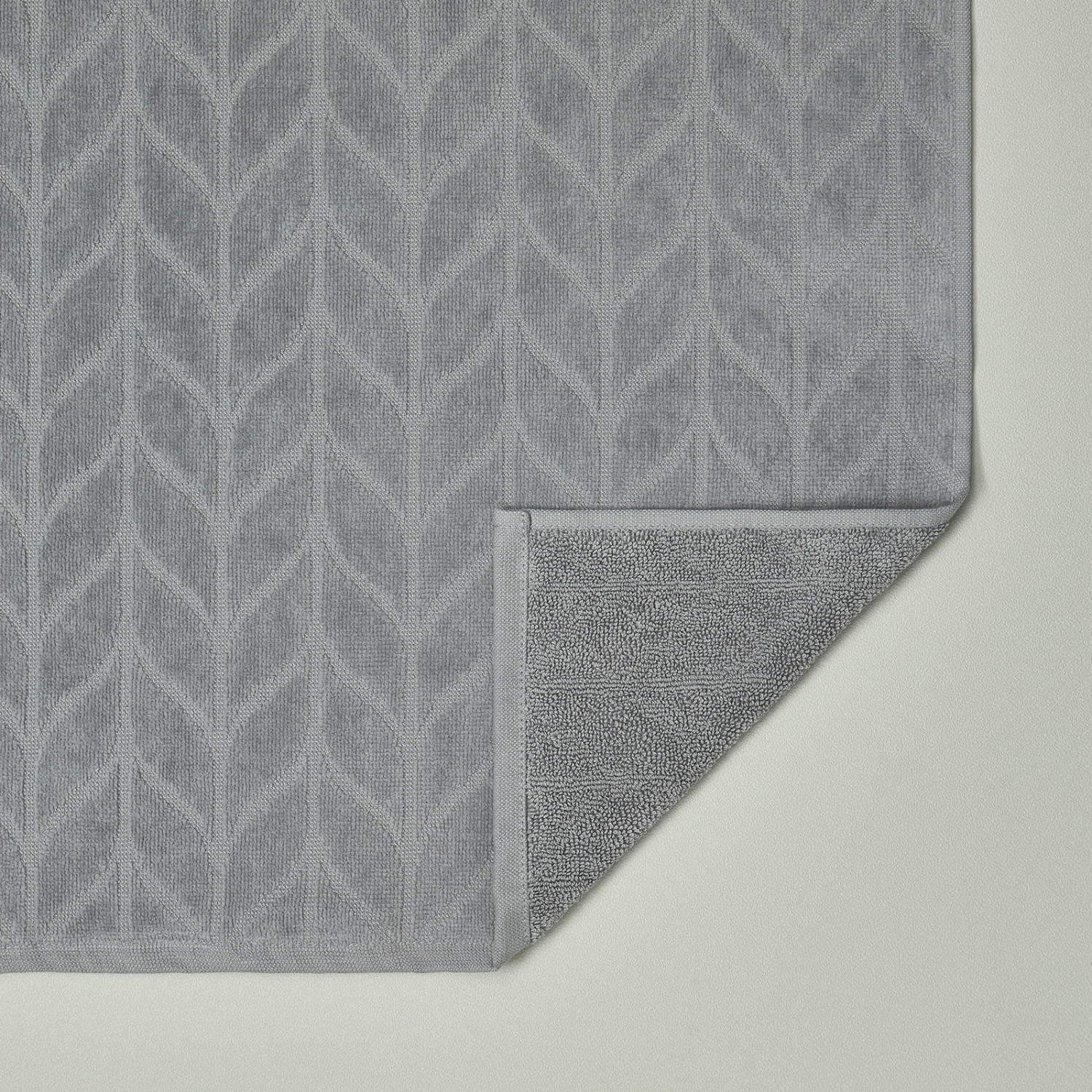 Полотенце махровое Dionisio, серое - фото № 3