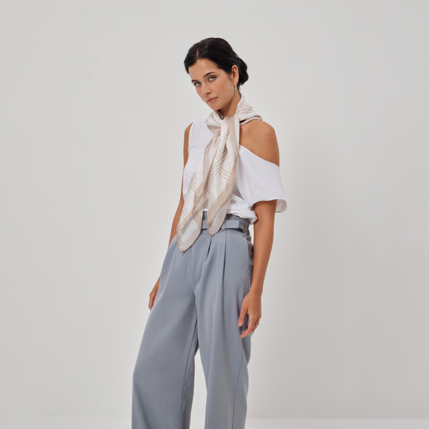 Платок шейный Божественный/Divina, бежевый II - фото № 4