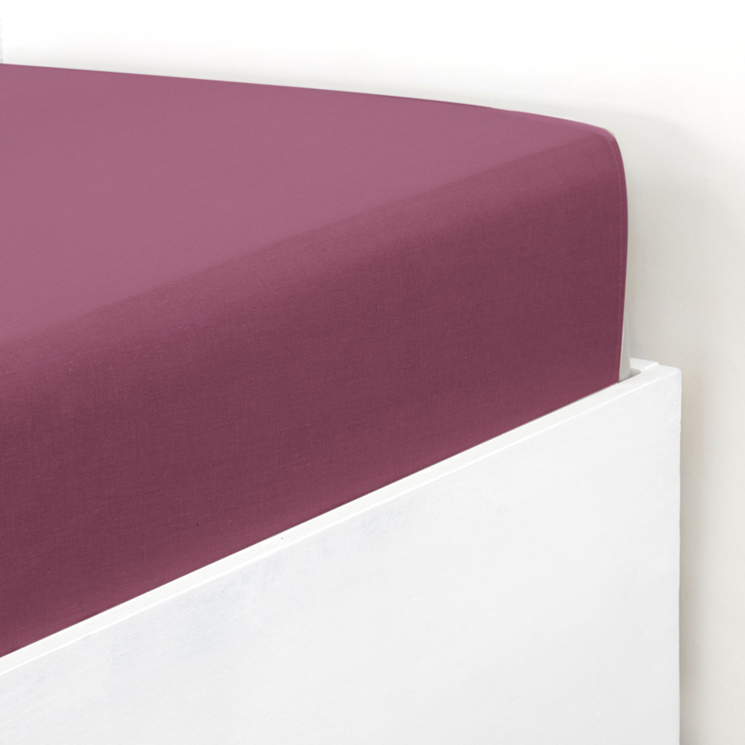 Простыня на резинке Purple