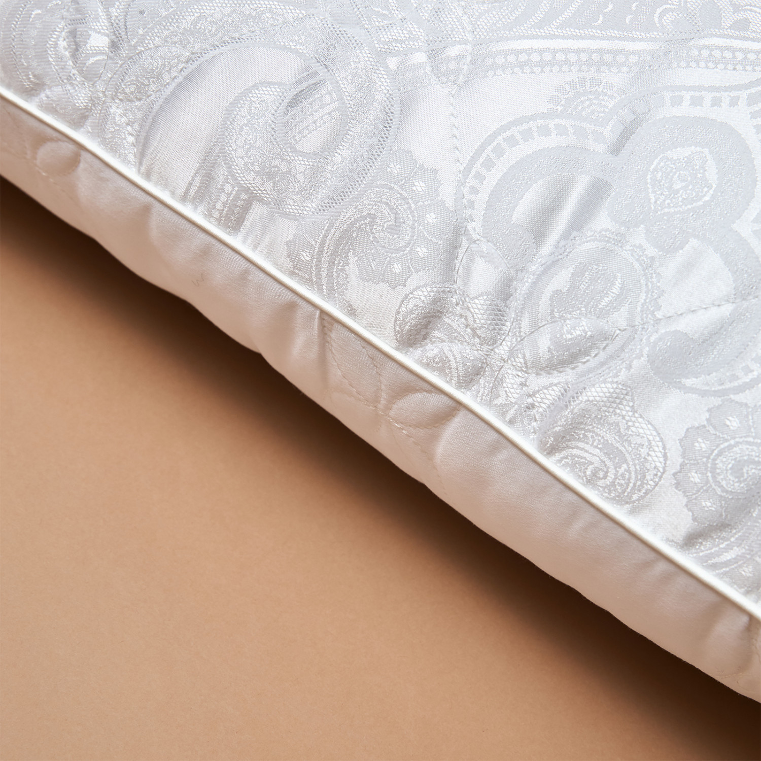 Подушка Cozy Silk, сатин - фото № 5