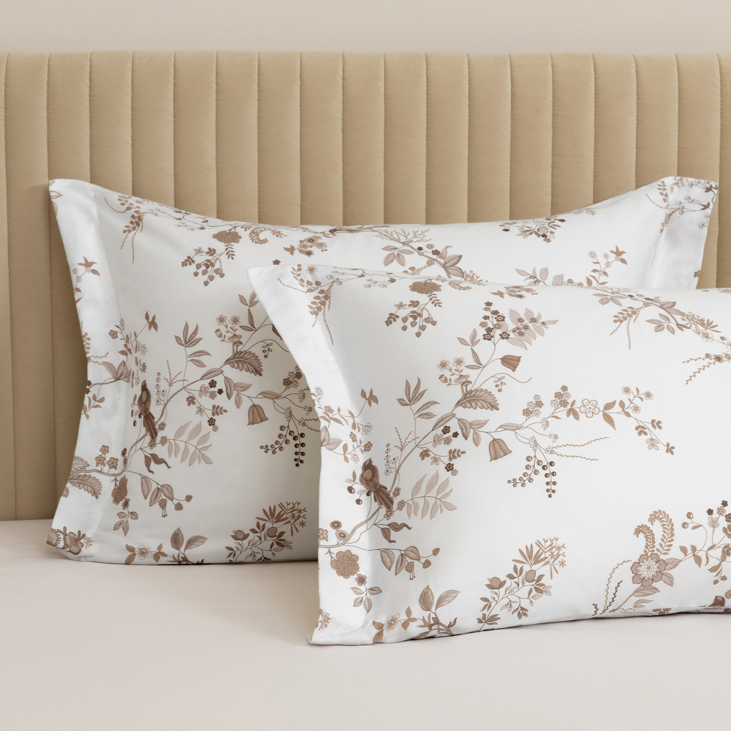 Комплект наволочек Сибилла (коричневый) с ушками