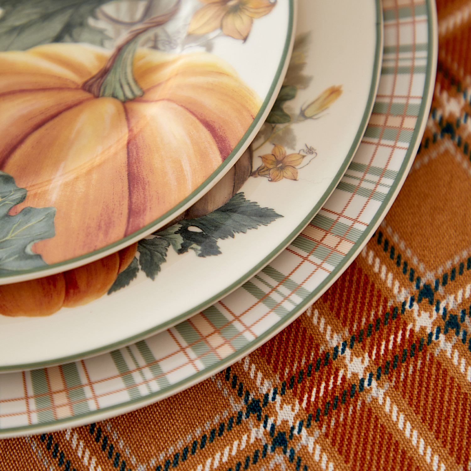 Тарелка Autumn falls III - фото № 10