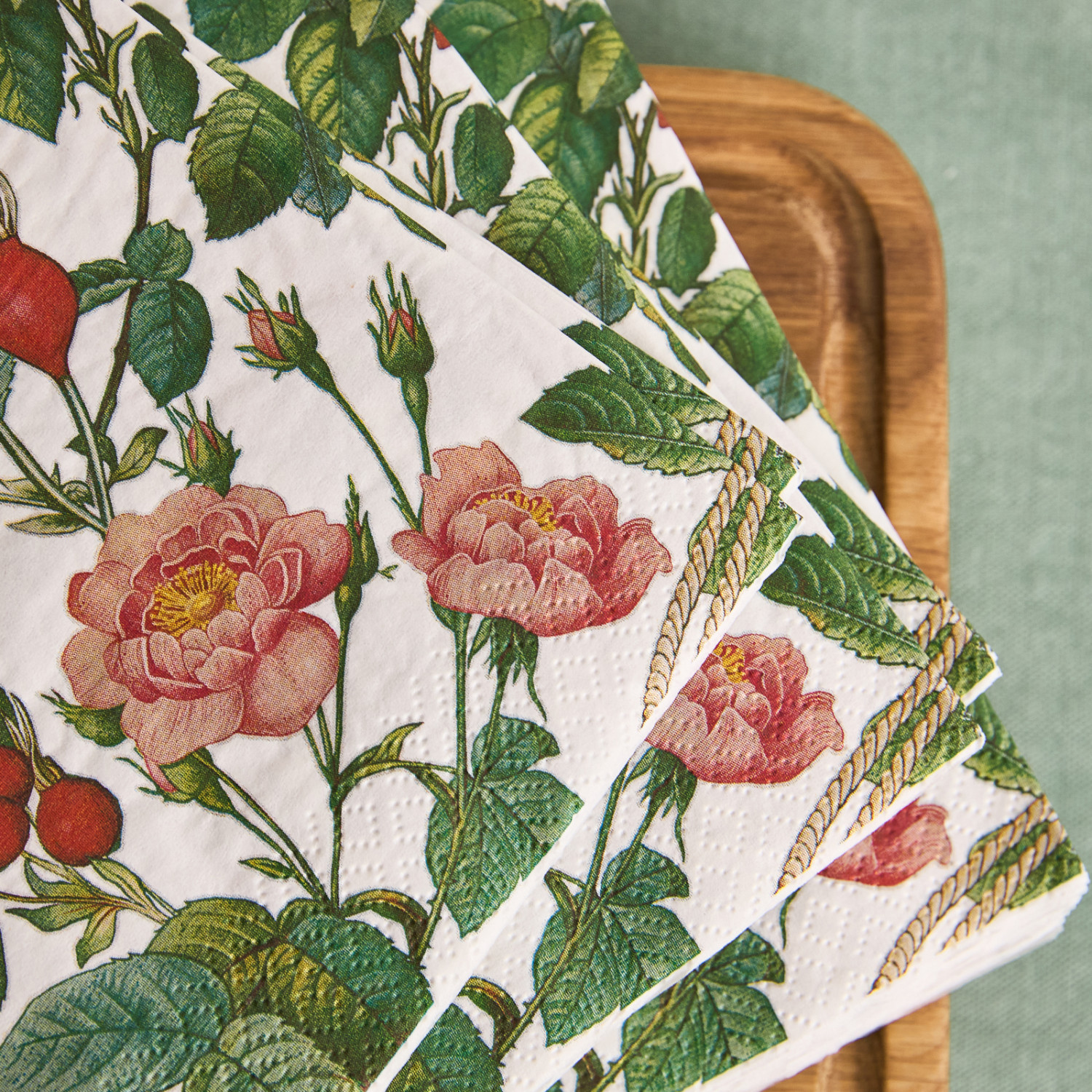 Салфетки бумажные Rosehip - фото № 2