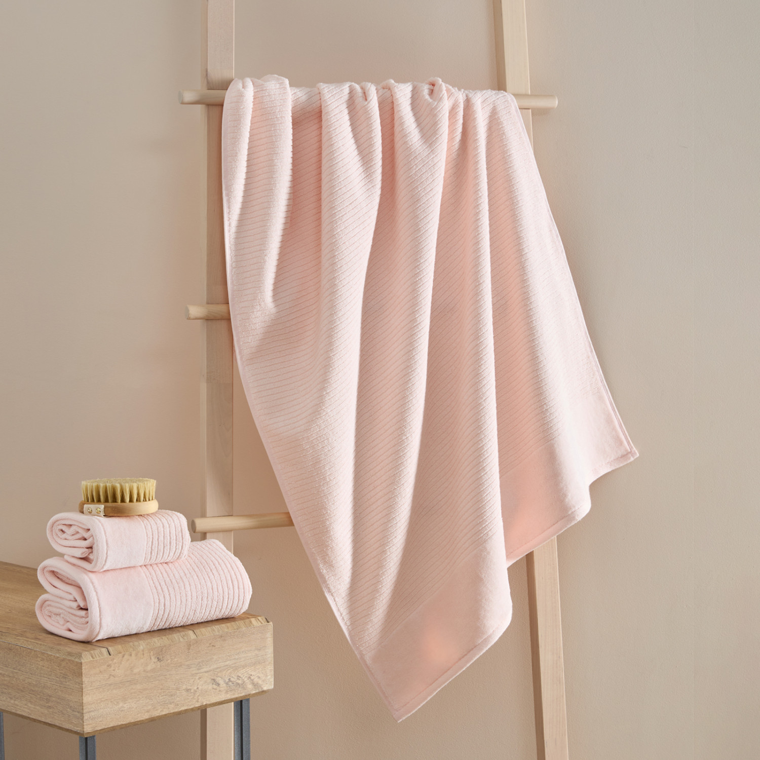 Полотенце махровое Vincenza, розовое - фото № 2