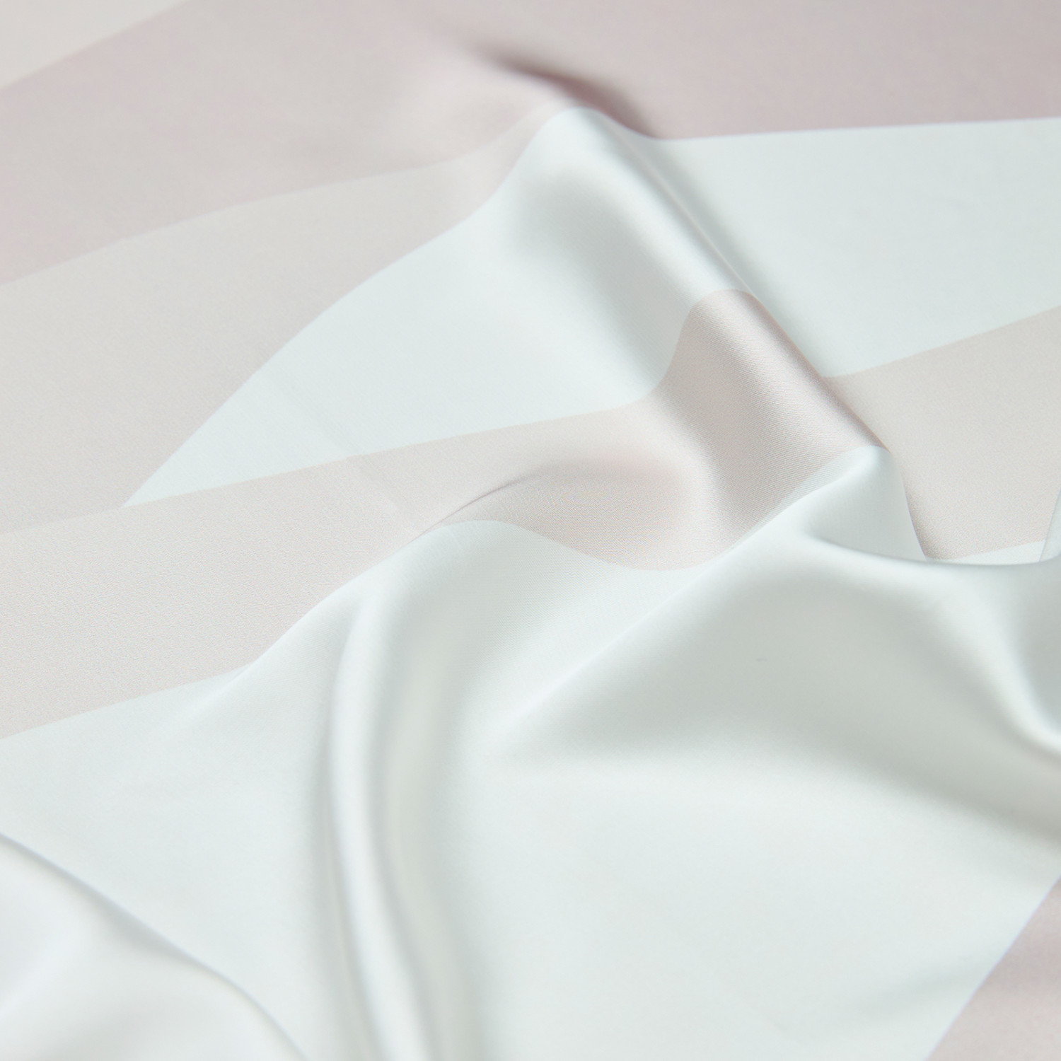 Платок шейный Divina, бежевый I - фото № 11