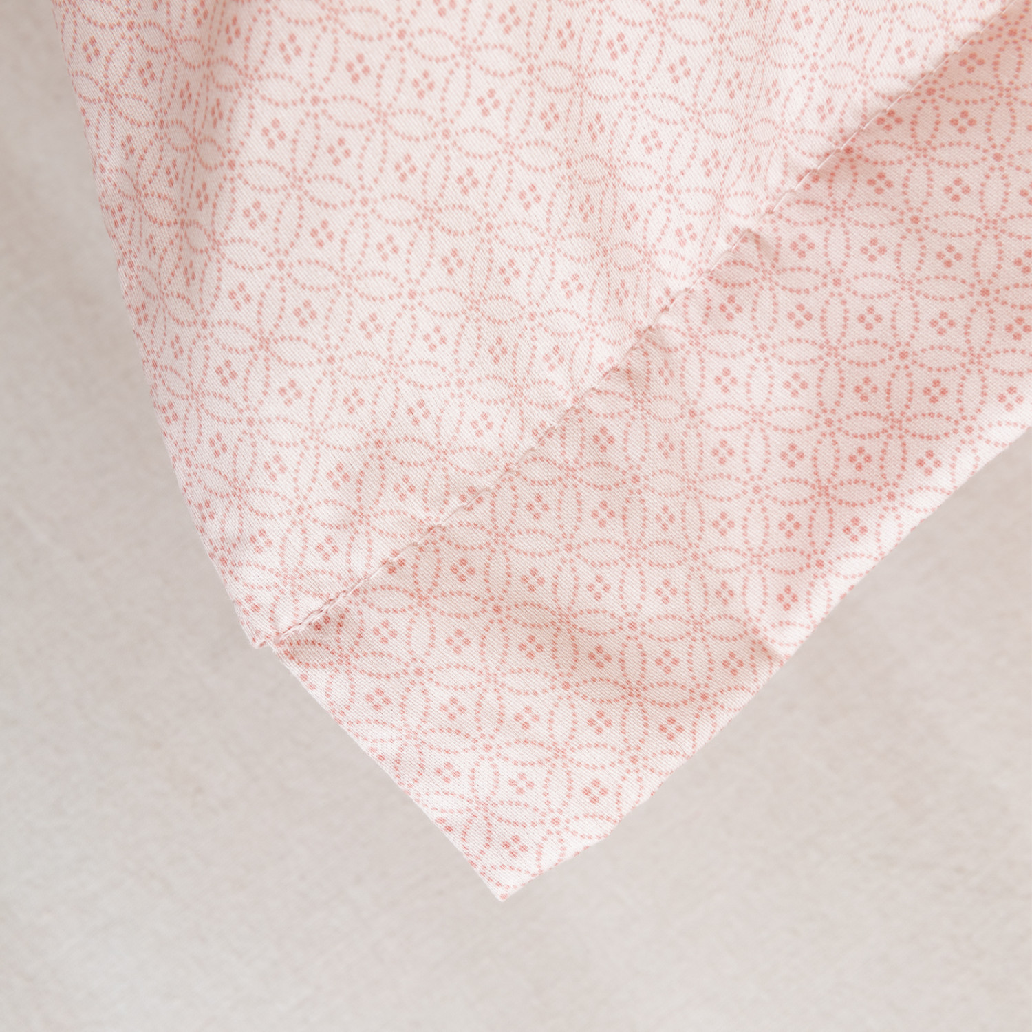 Комплект наволочек Круг/Circolo с ушками - фото № 4