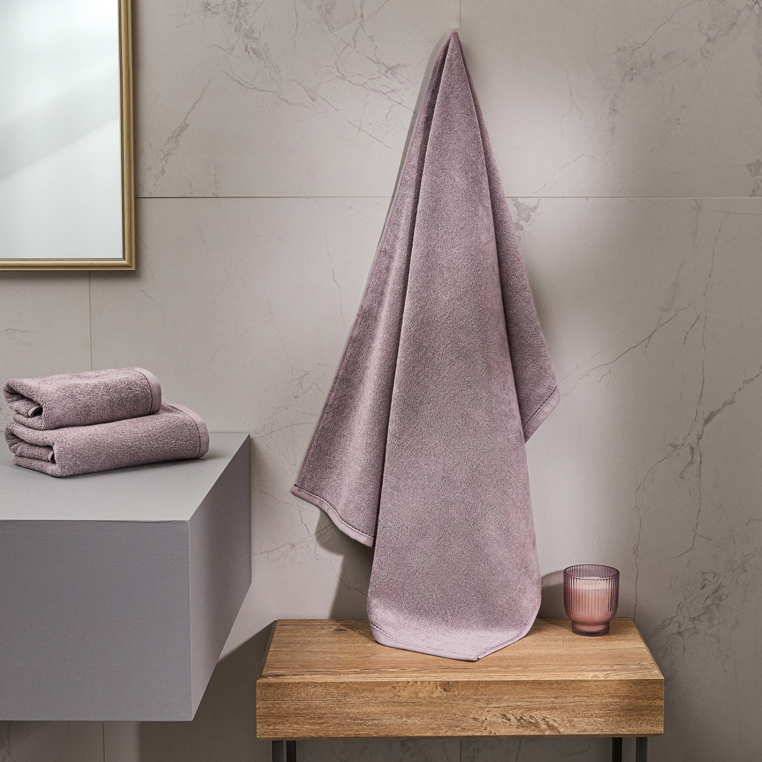 Полотенце махровое Amadeo, сирень