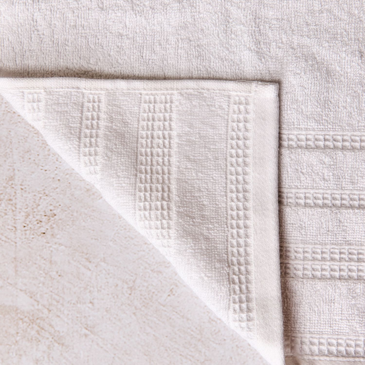 Полотенце махровое Jocelyn, белое - фото № 2