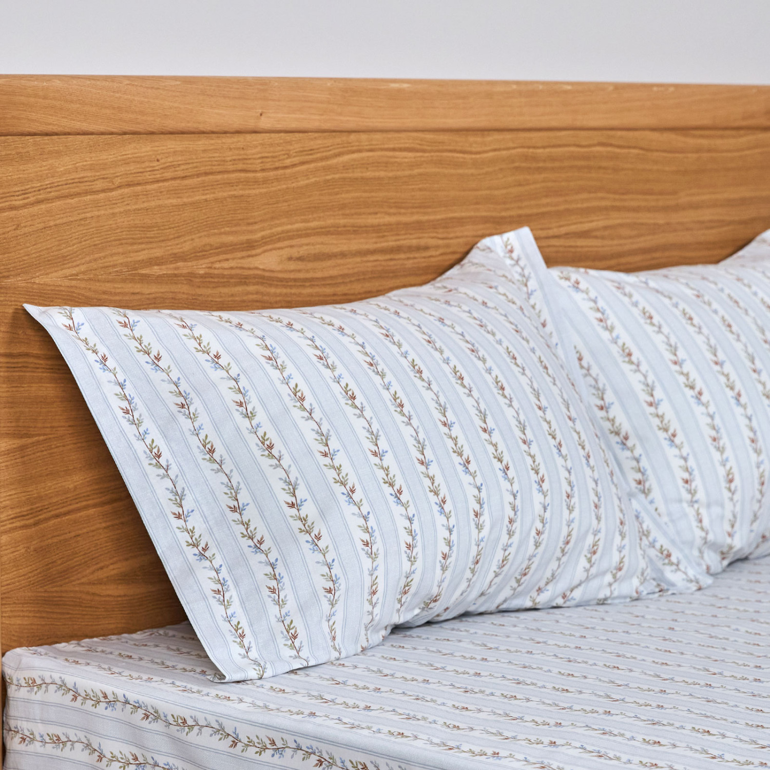 Комплект наволочек Vilucchio с ушками - фото № 2