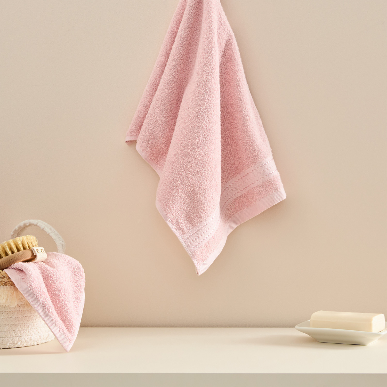 Полотенце махровое Basena, розовое - фото № 3