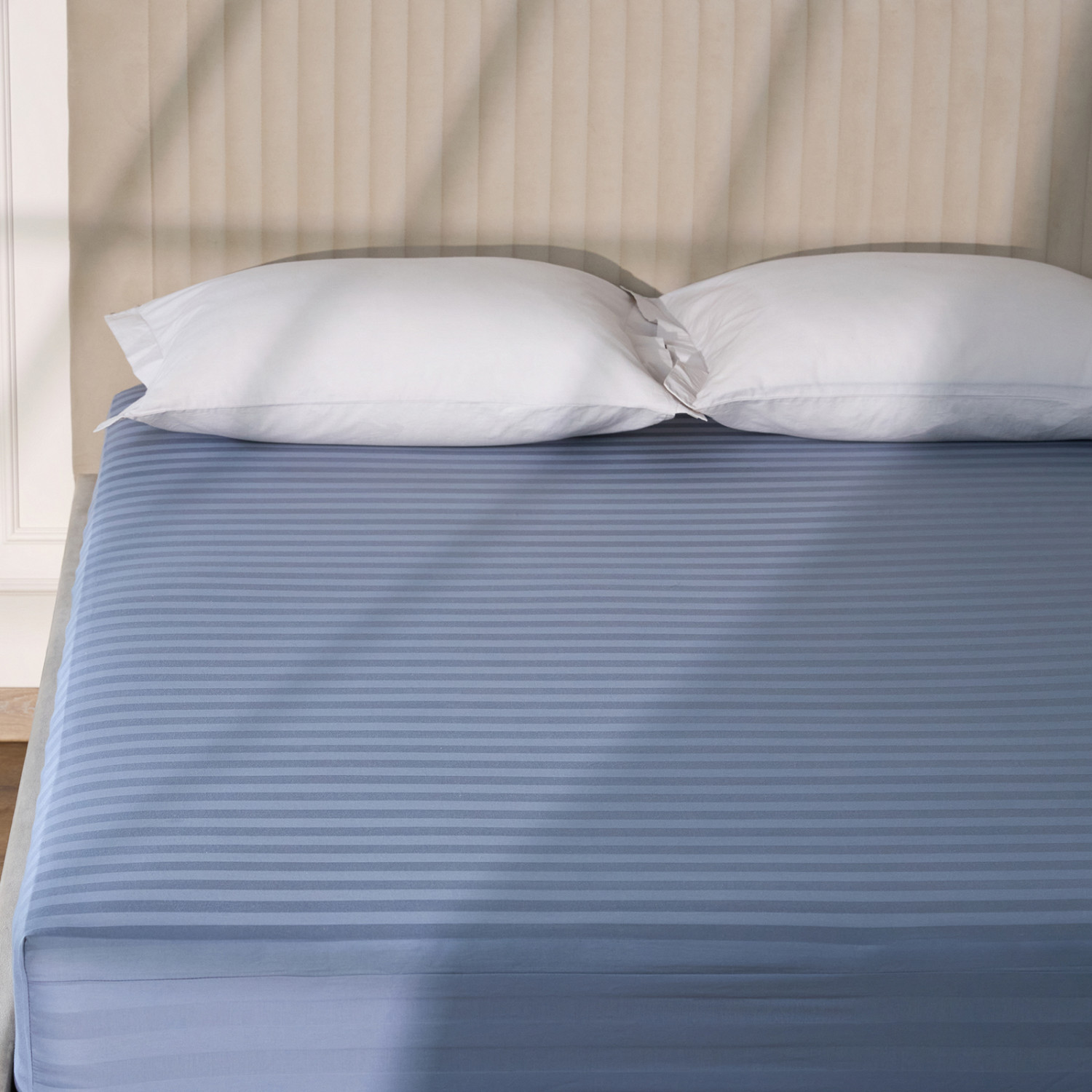 Простыня на резинке Темная вода/Dark water - фото № 3