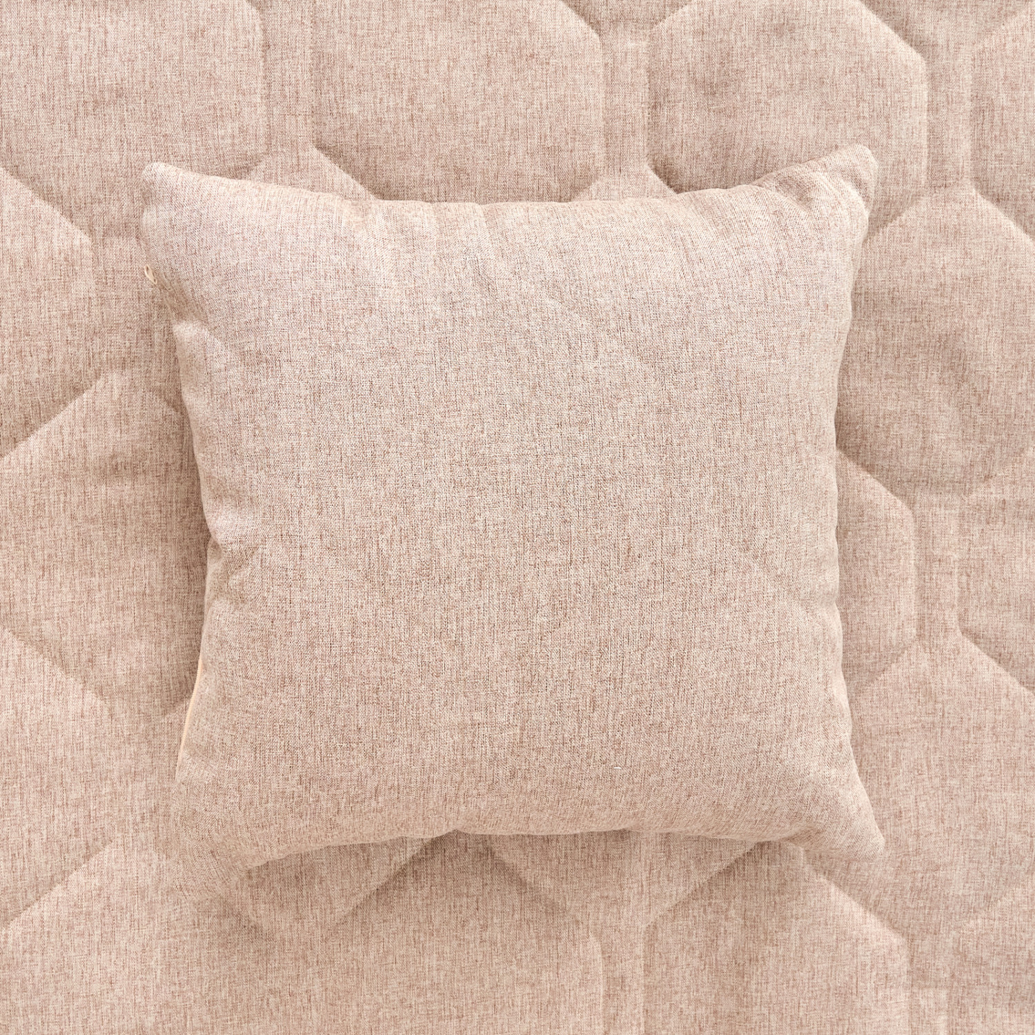 Подушка декоративная Tela, песочная - фото № 4