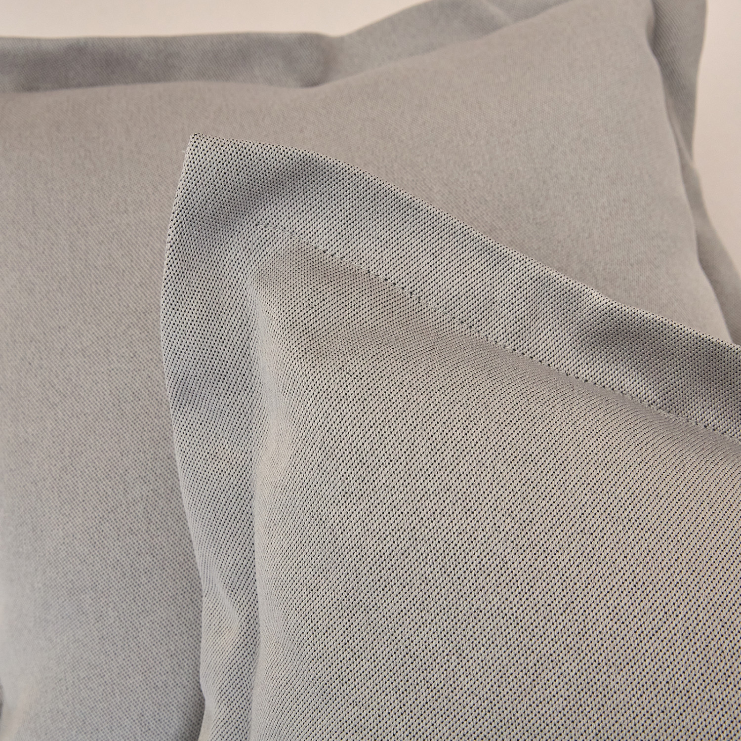 Подушка декоративная Frasinella, серая - фото № 3