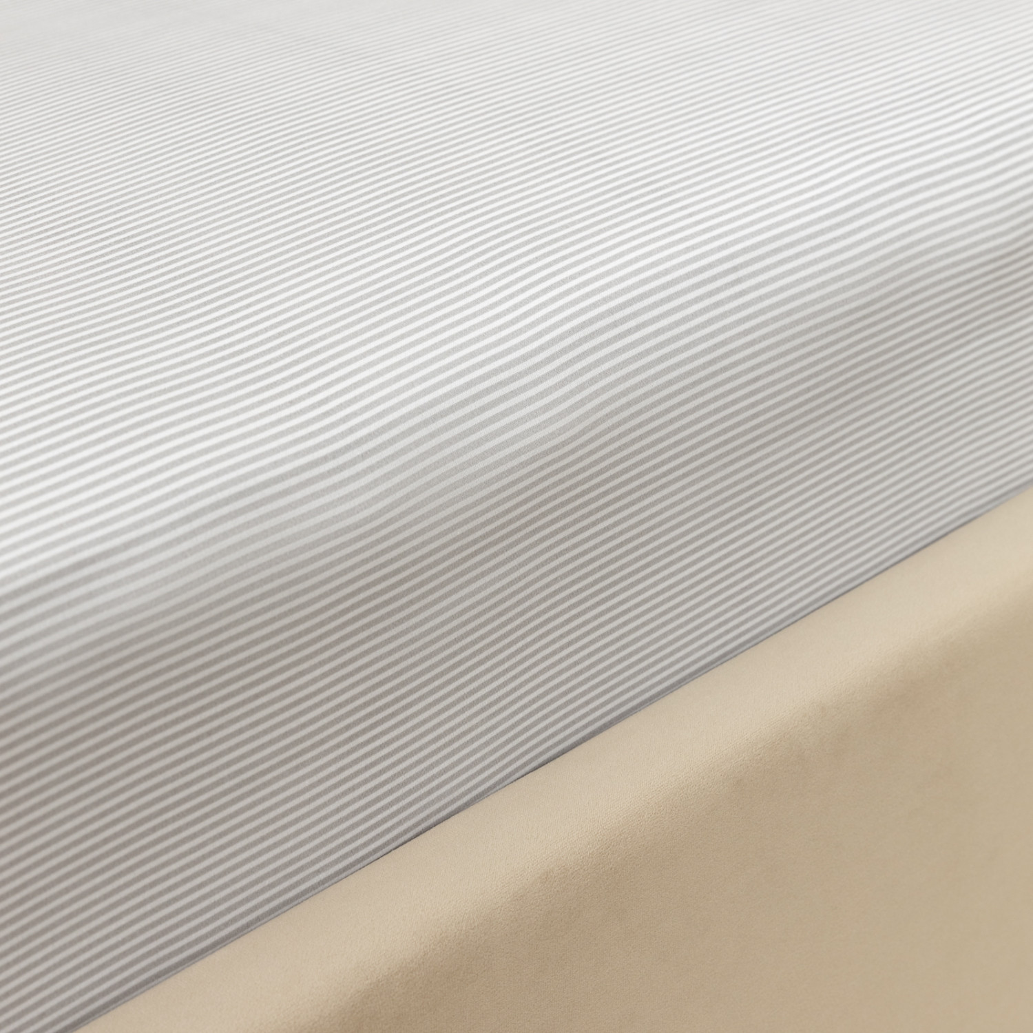 Простыня на резинке Gray lines - фото № 3