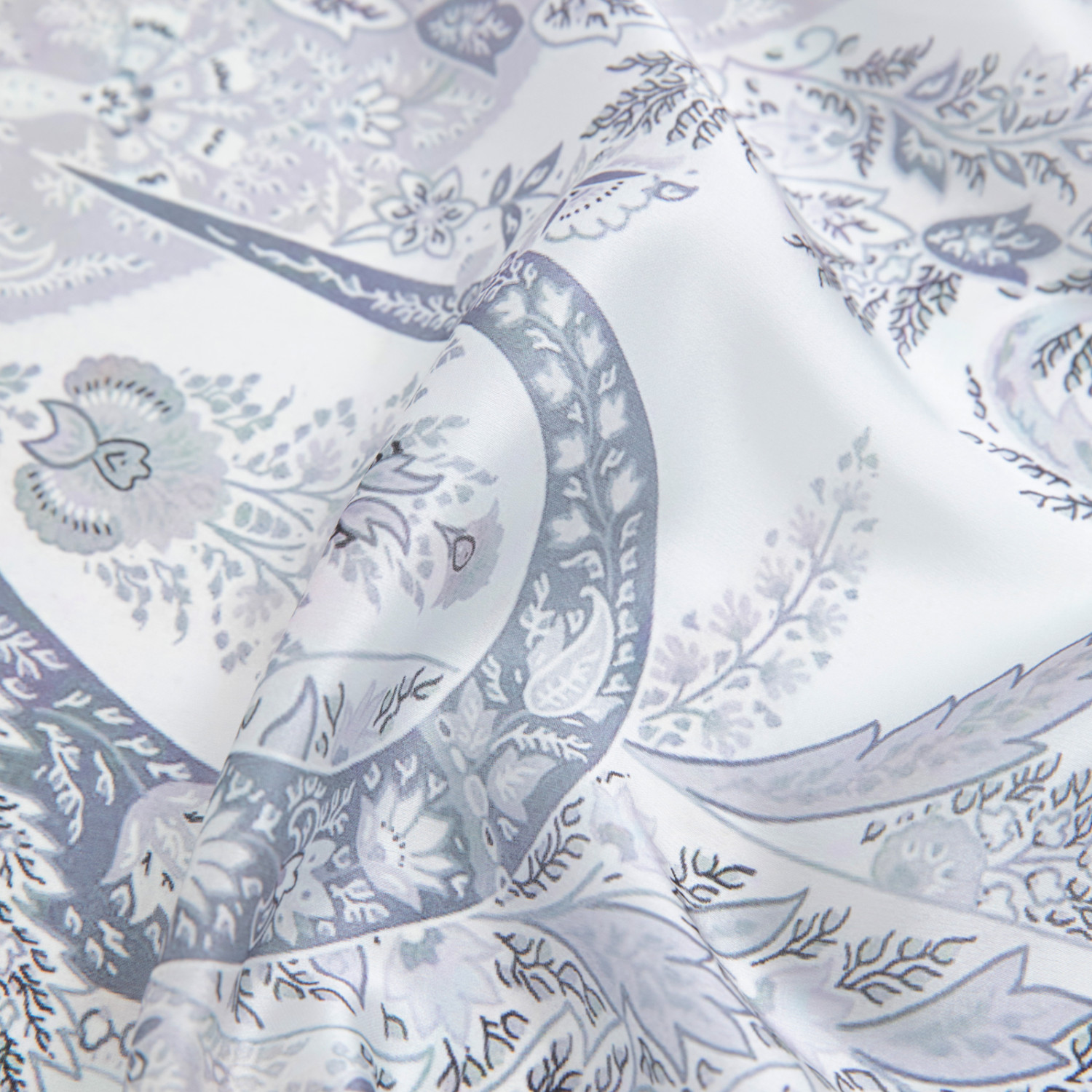 Платок шейный Божественный/Divina, серый - фото № 7