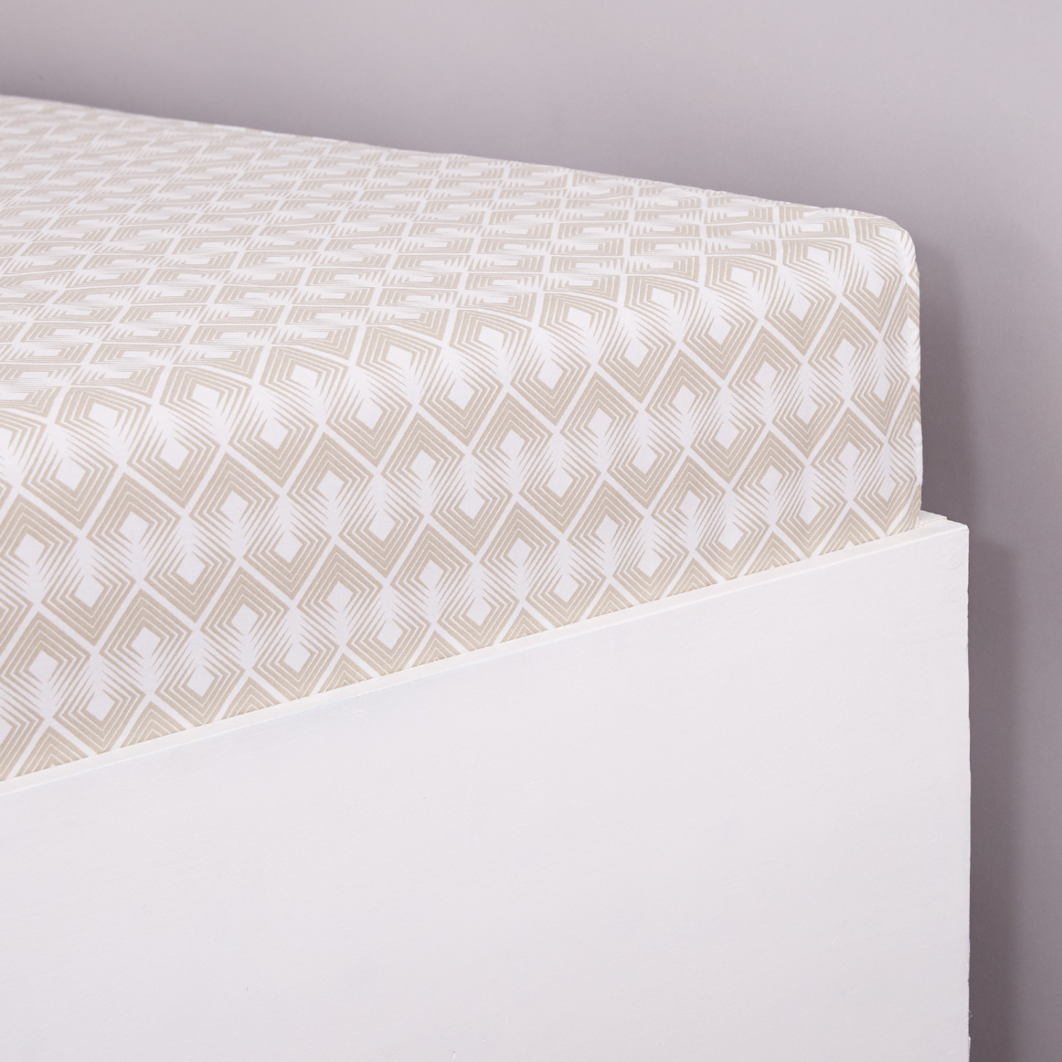 Простыня на резинке Mattina