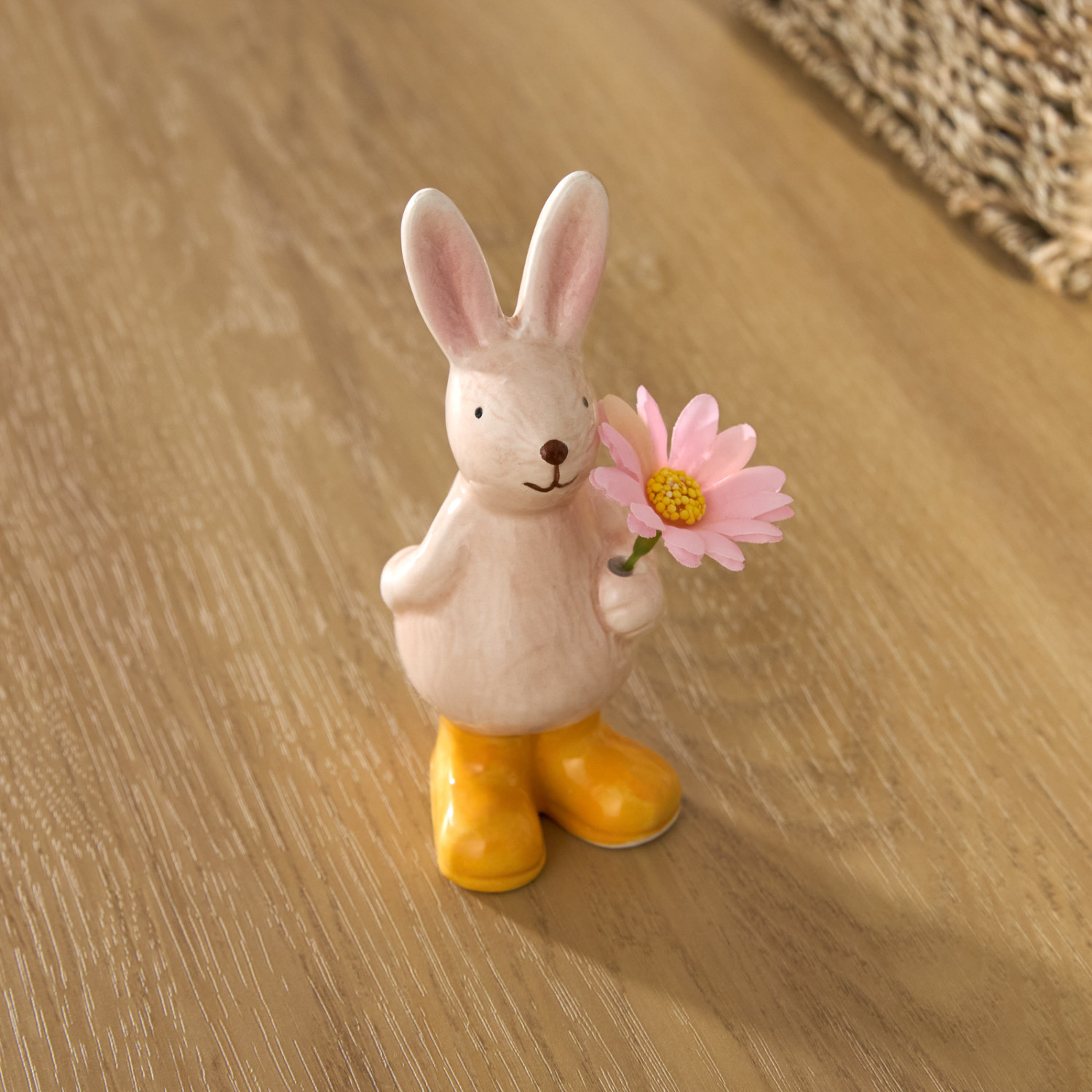 Статуэтка Bloomy Bunny IV