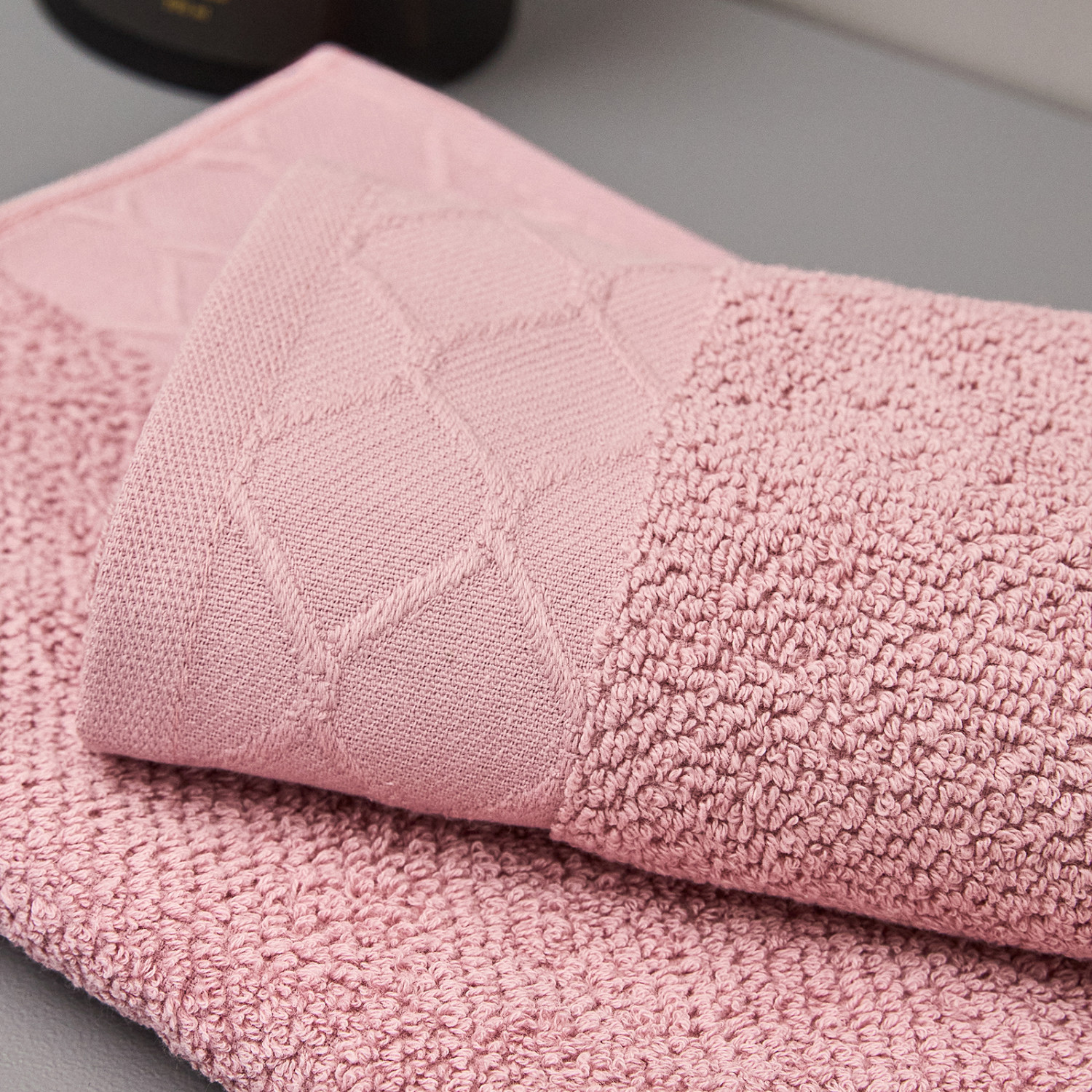 Полотенце махровое Savona, брусника - фото № 3