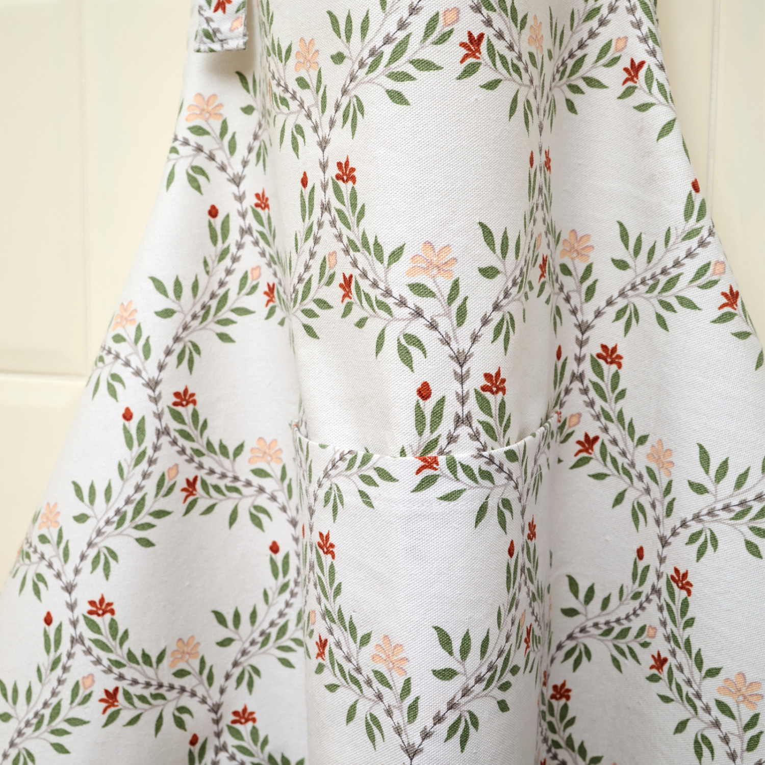 Фартук Долина цветов/Valle dei fiori I - фото № 3