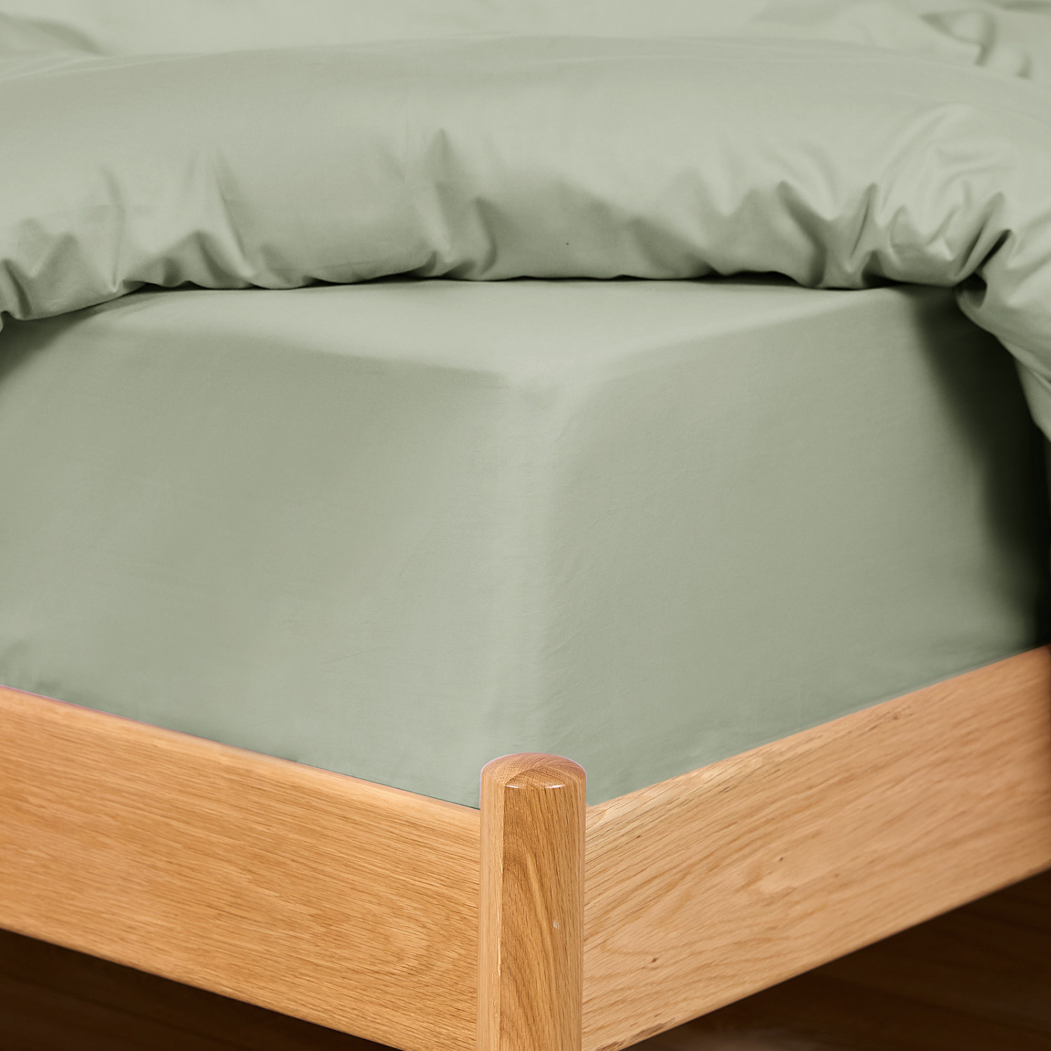 Простыня на резинке Seeding