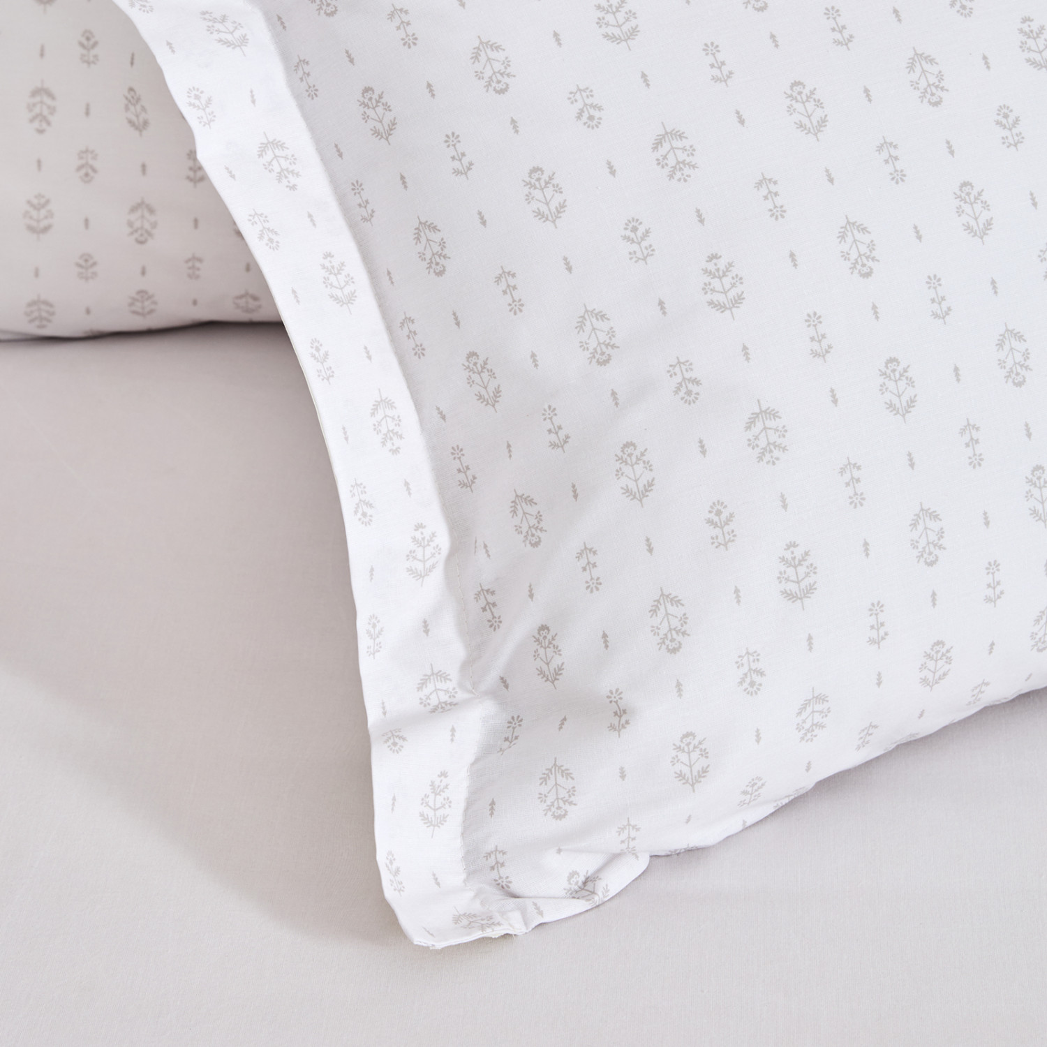 Комплект наволочек Tanaceto с ушками - фото № 3