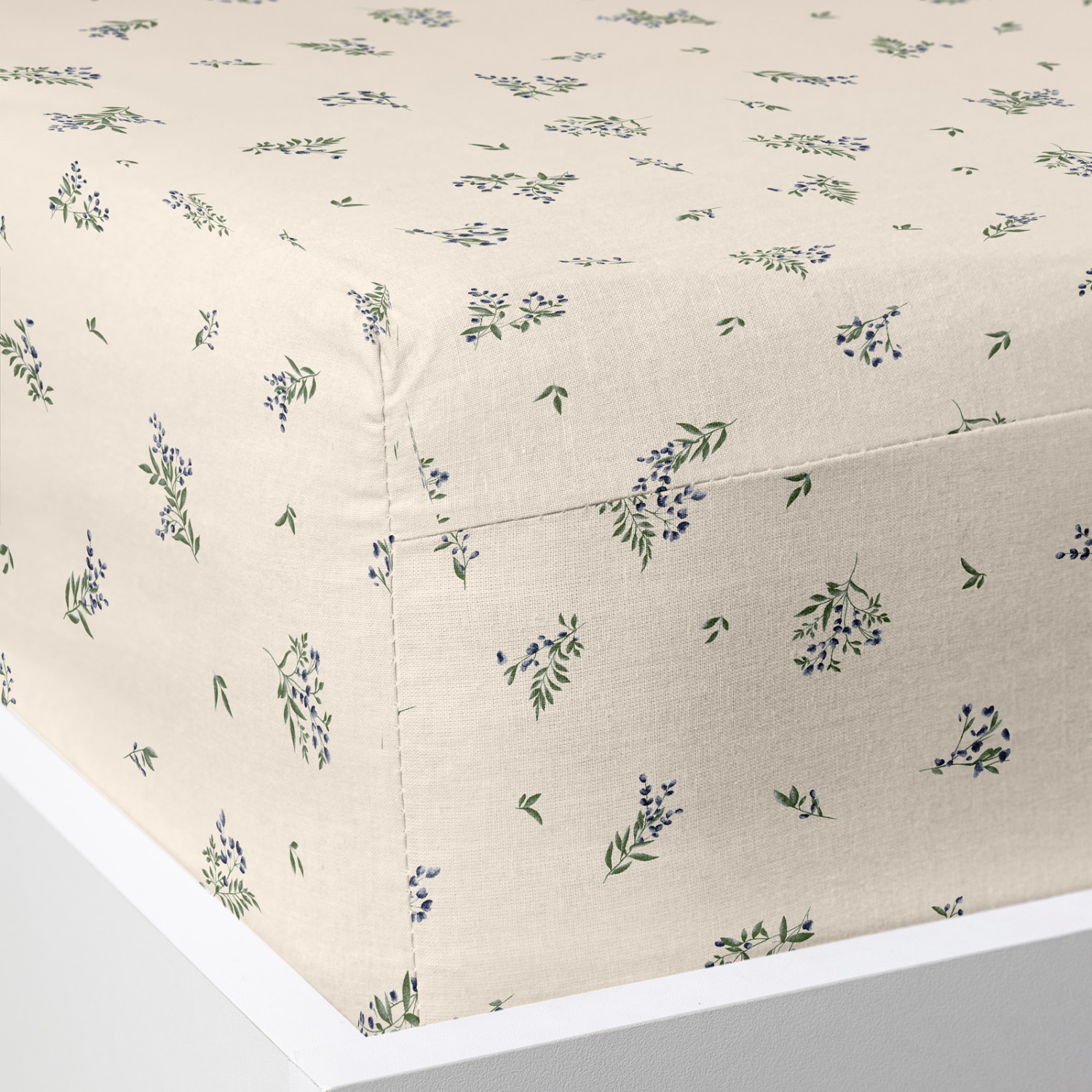 Простыня на резинке Туманные цветы/Misty flowers