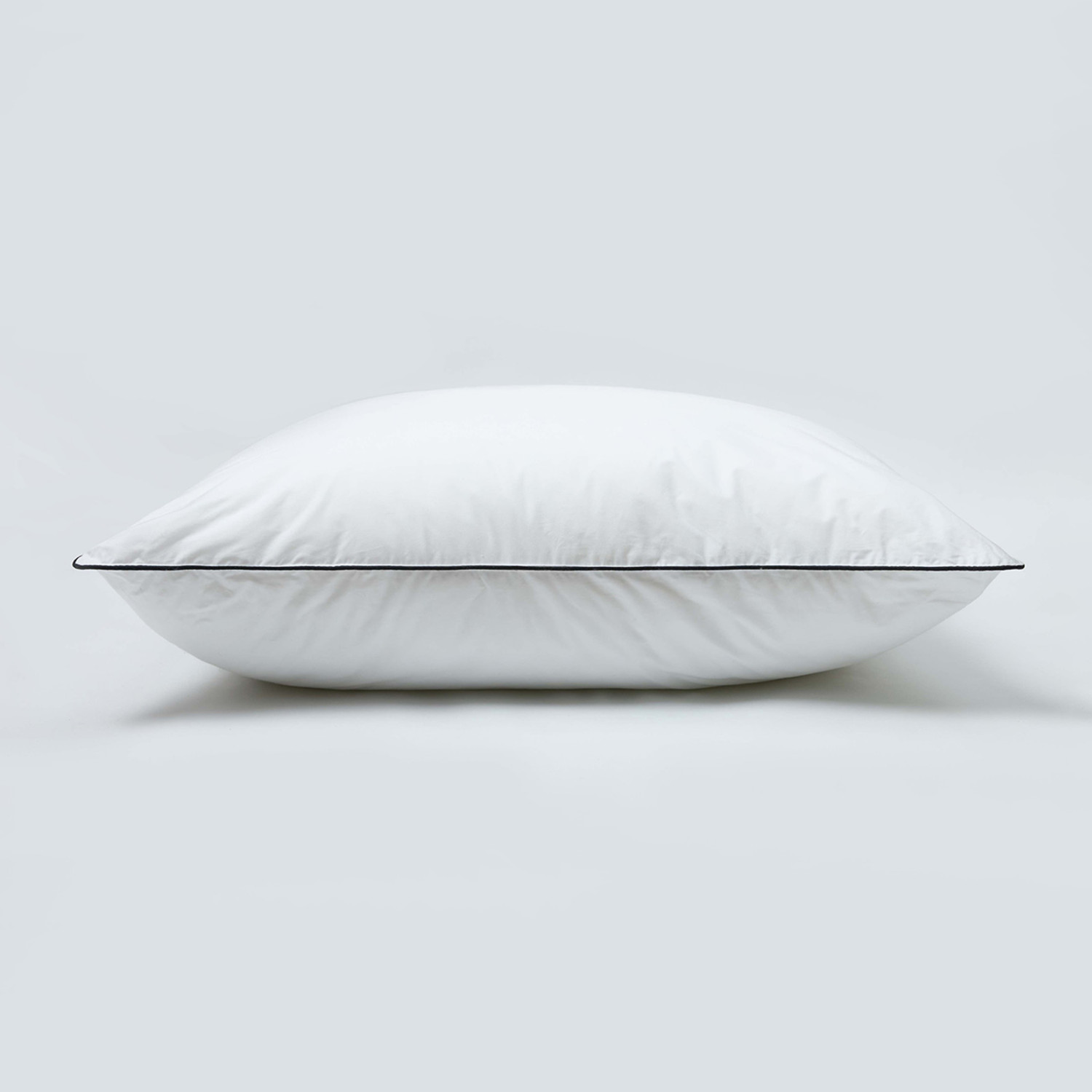 Подушка Черно-белый/Nero Bianco, трехкамерная - фото № 3