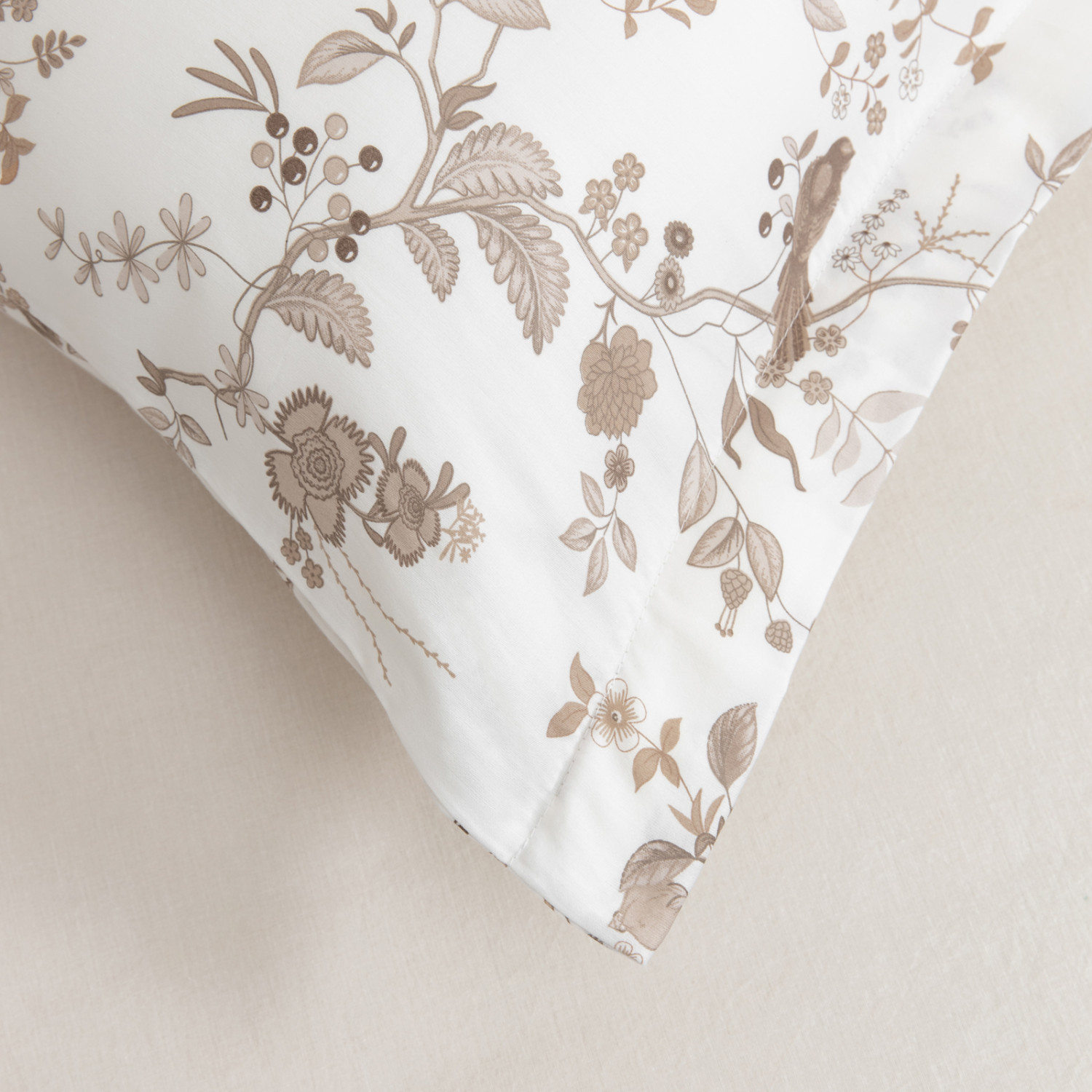 Комплект наволочек Сибилла (коричневый) с ушками - фото № 4