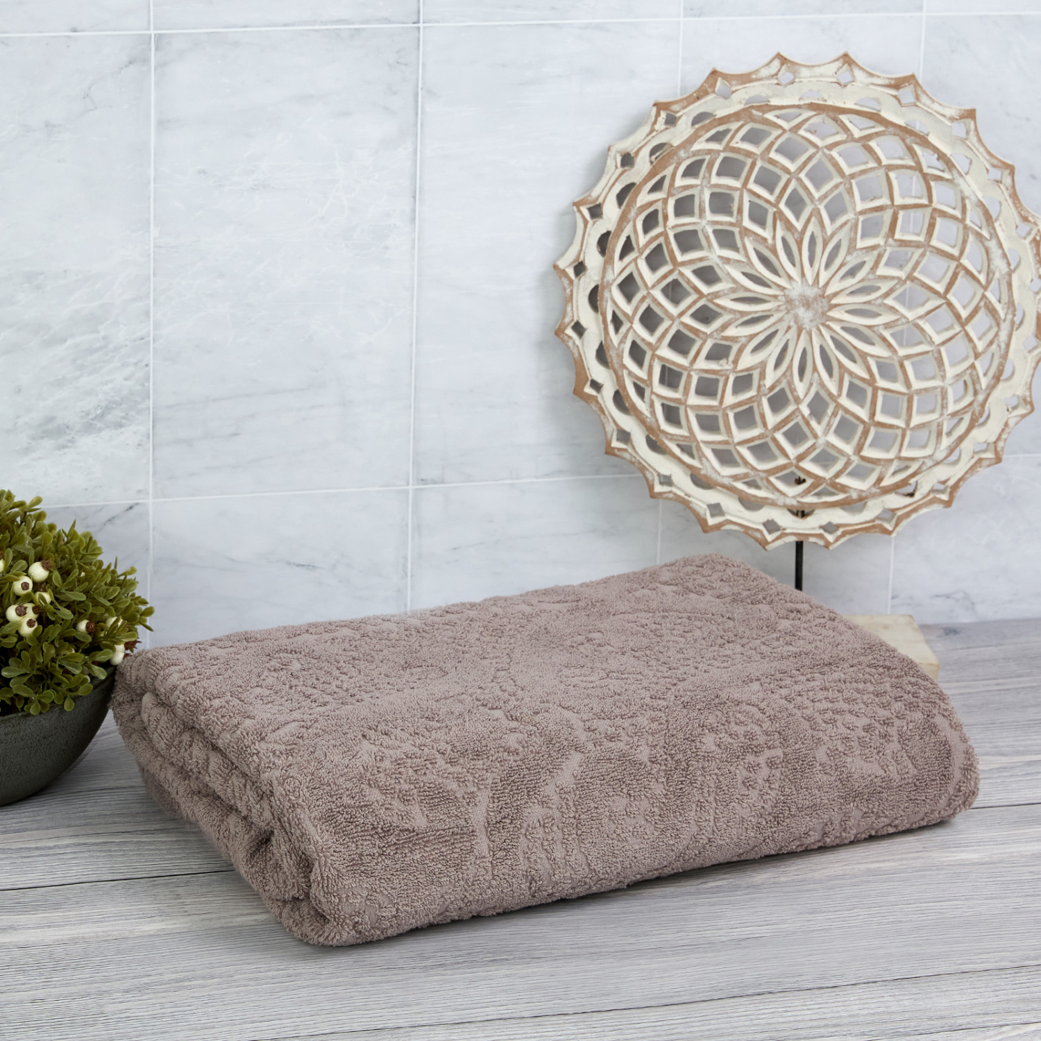 Полотенце махровое Iridescent, коричневое - фото № 2