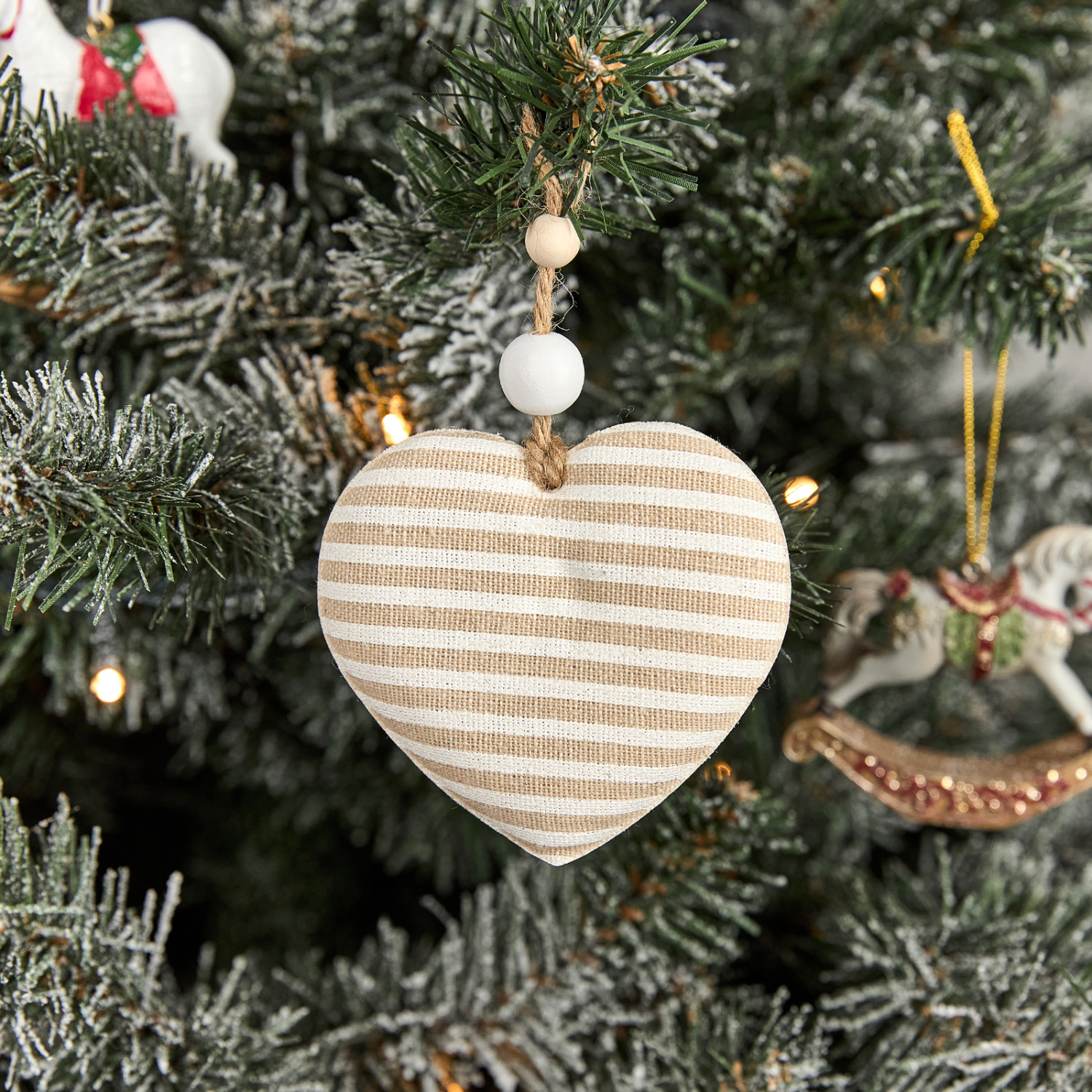 Подвесная декорация Passion I