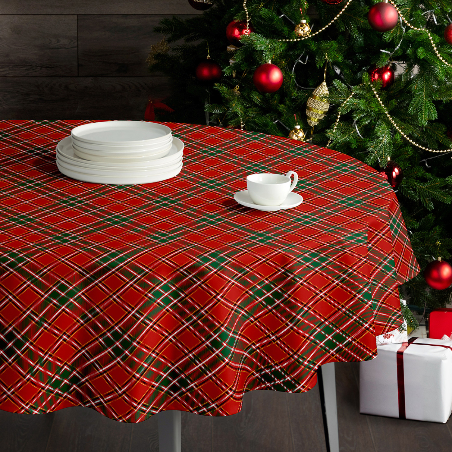 Скатерть круглая English Christmas