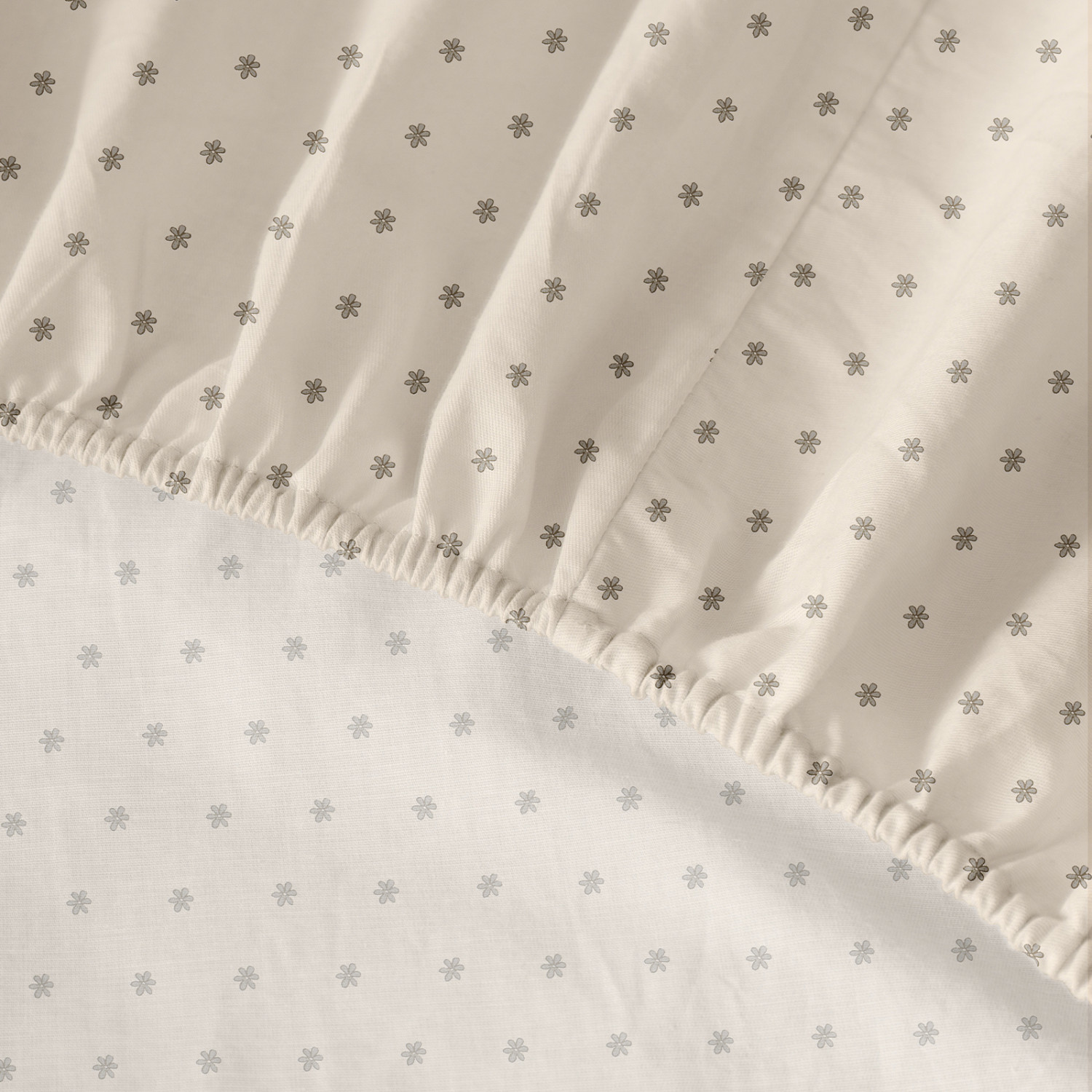 Простыня на резинке Carmelita - фото № 3