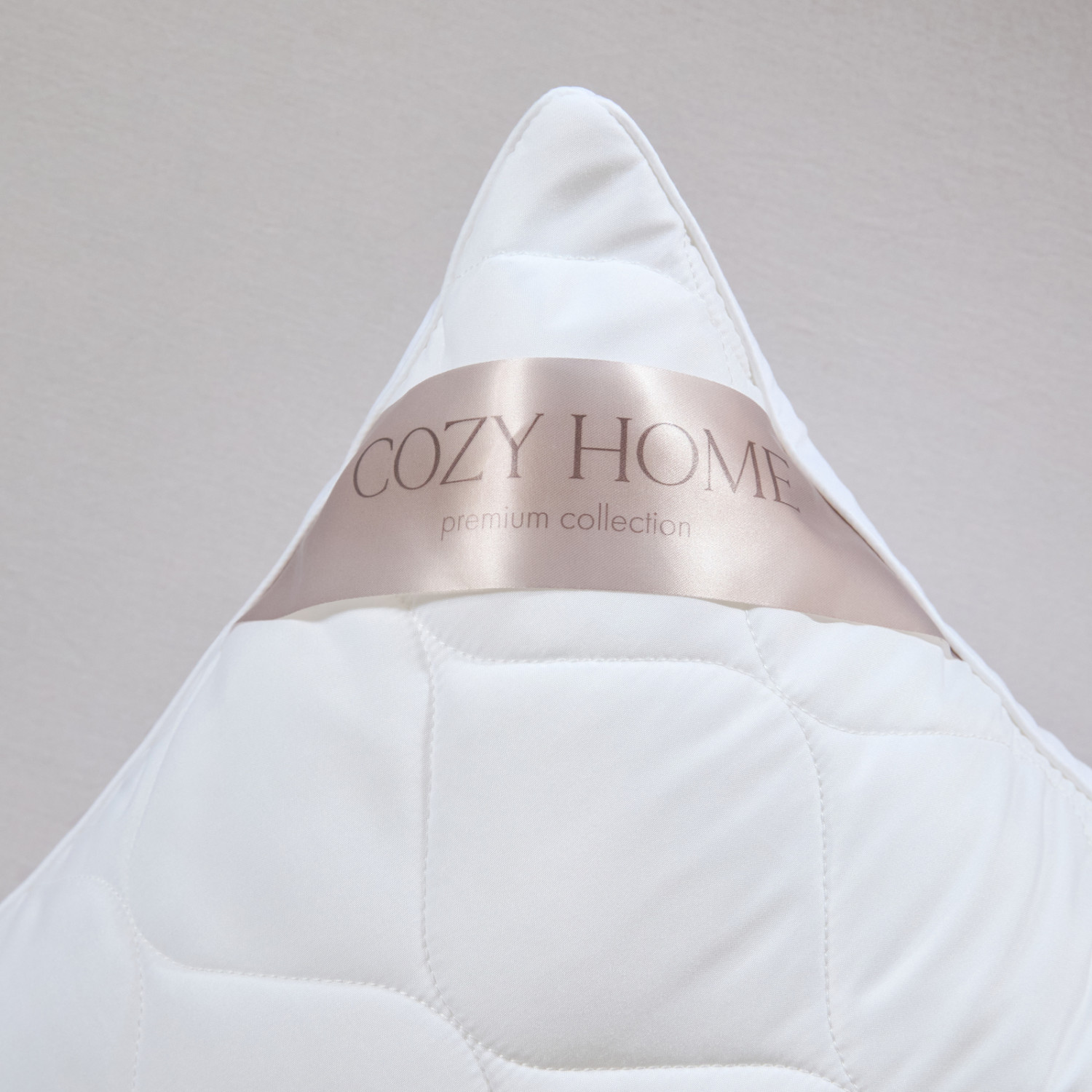 Подушка Cozy Goat - фото № 2