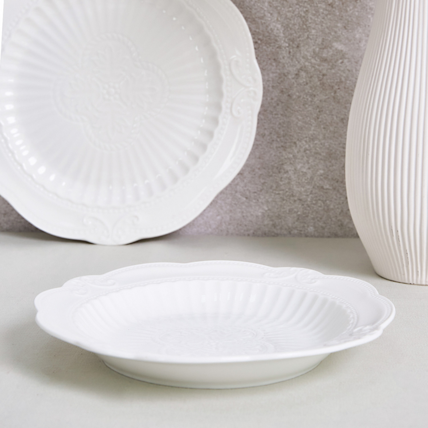 Тарелка Белое тиснение/Emboss White II