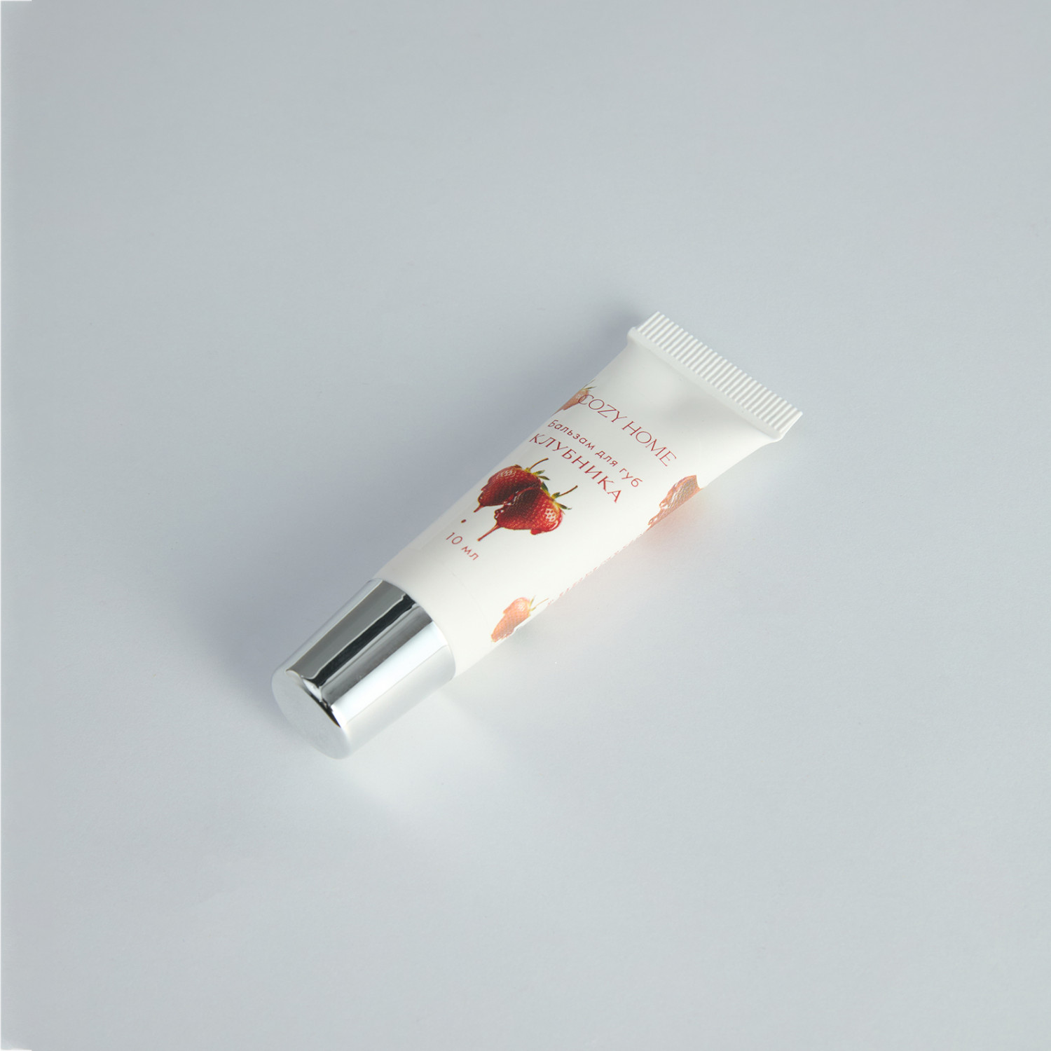 Бальзам для губ Клубника - фото № 5