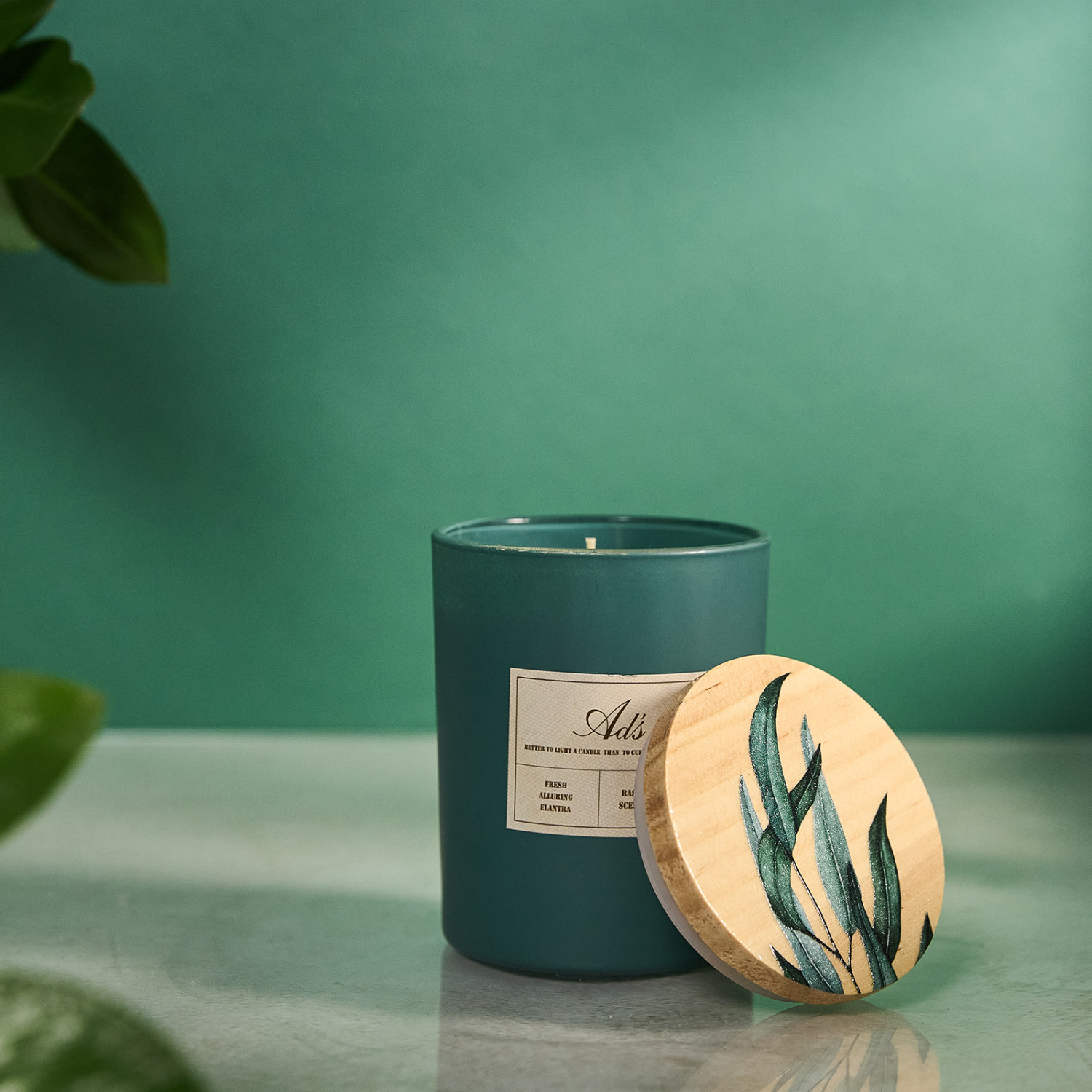 Свеча ароматическая Basil & neroli - фото № 2