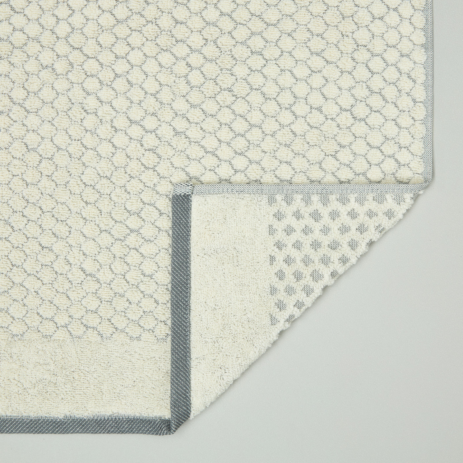 Полотенце махровое Girolamo, серое - фото № 4