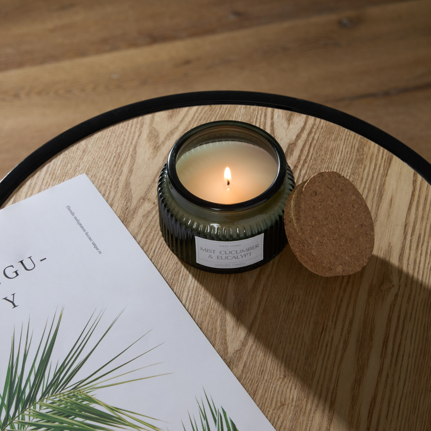 Свеча ароматическая Огуречный мист и эвкалипт/Mist cucumber&Eucalypt - фото № 2