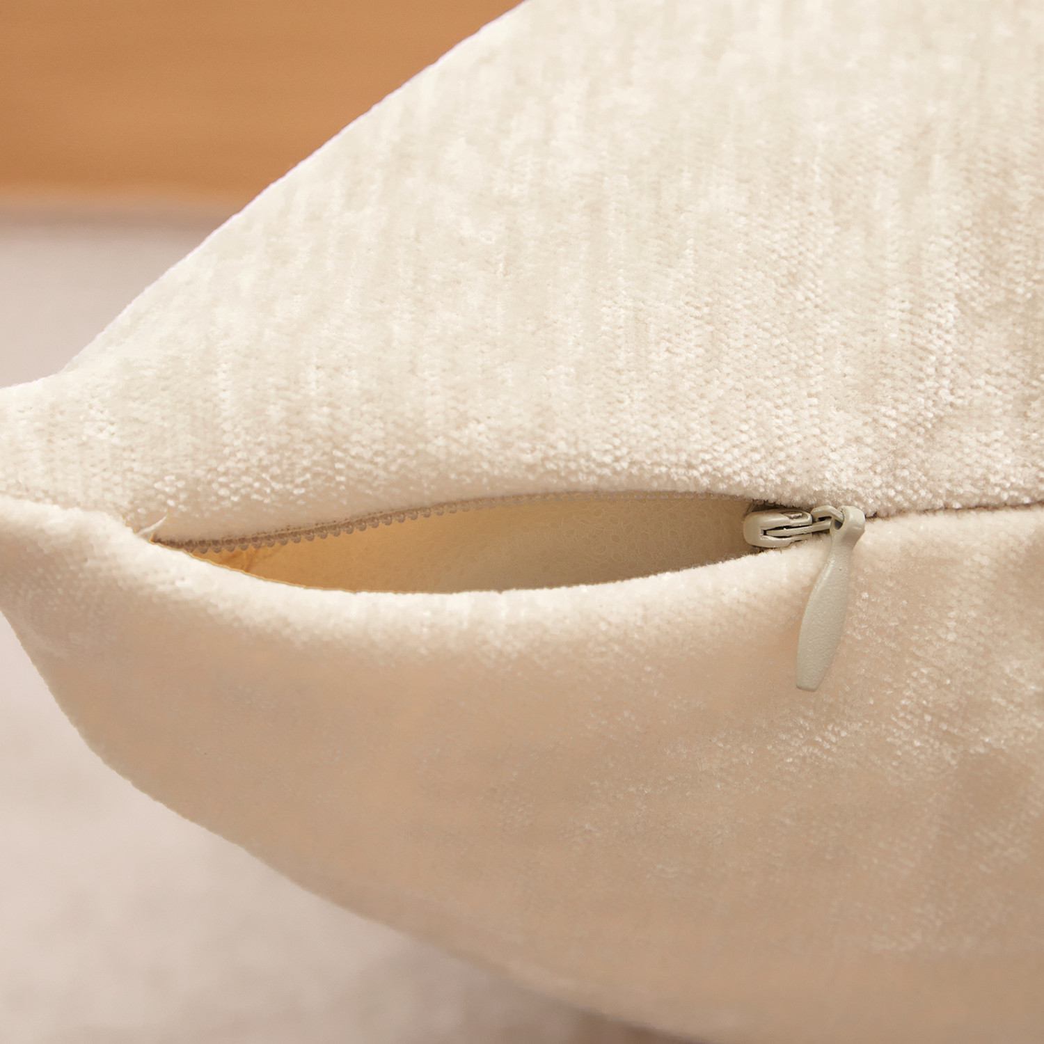 Подушка декоративная Сiniglia, бежевая - фото № 4