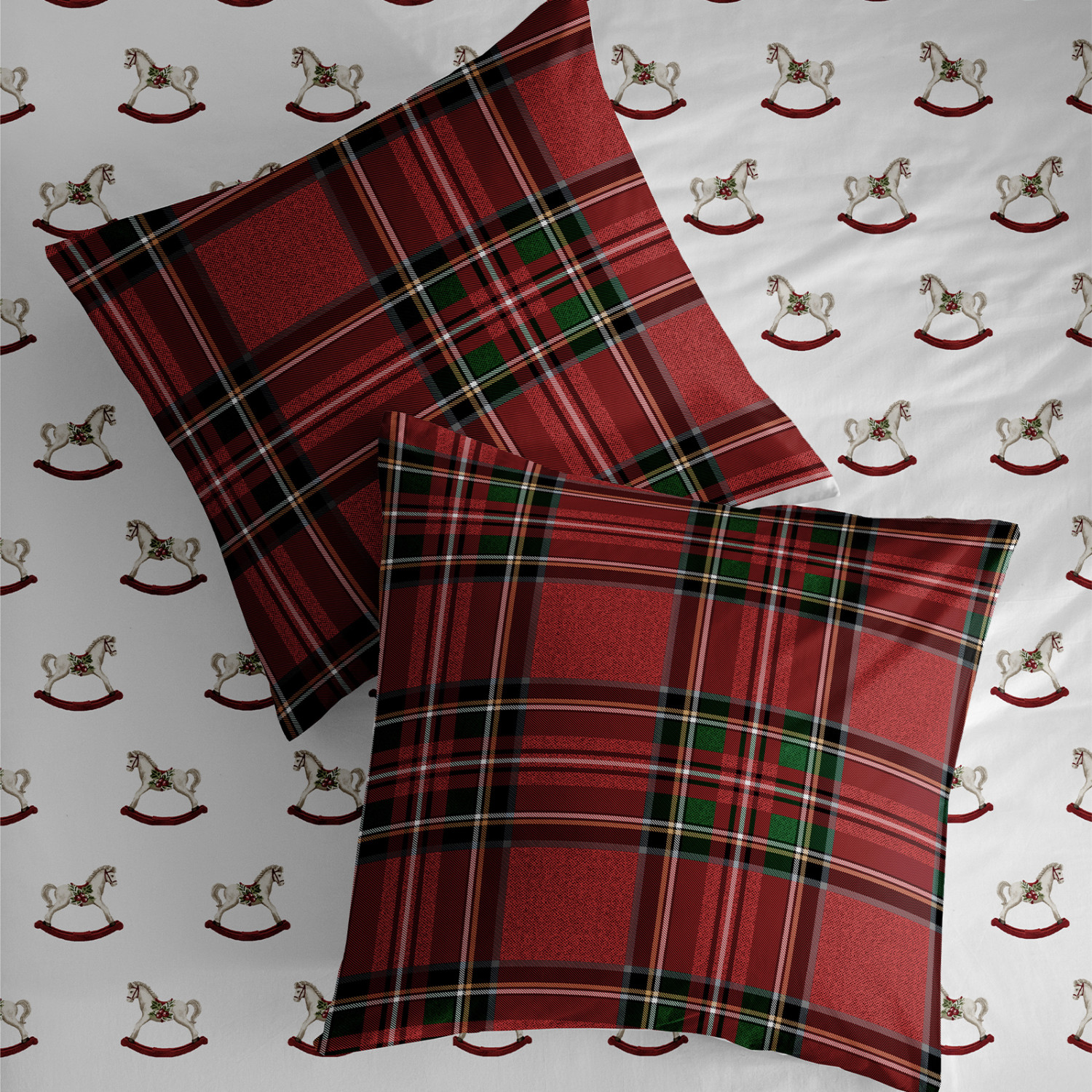 Комплект наволочек Праздничные игрушки/Holiday Toys - фото № 2