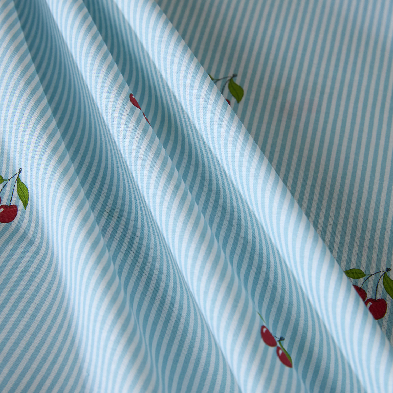 Комплект наволочек Вишневая полоска/Cherry stripe - фото № 6