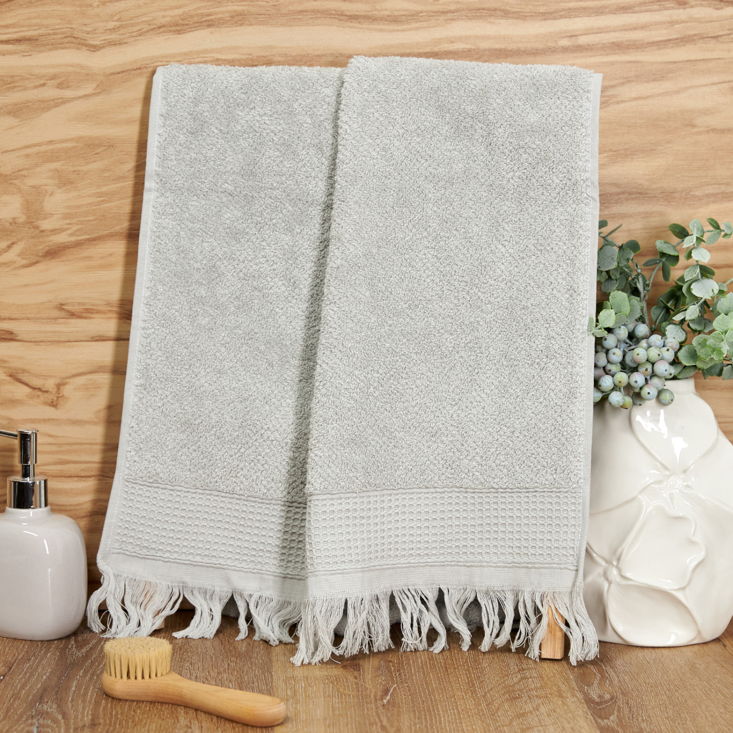 Полотенце махровое Finezza, серое