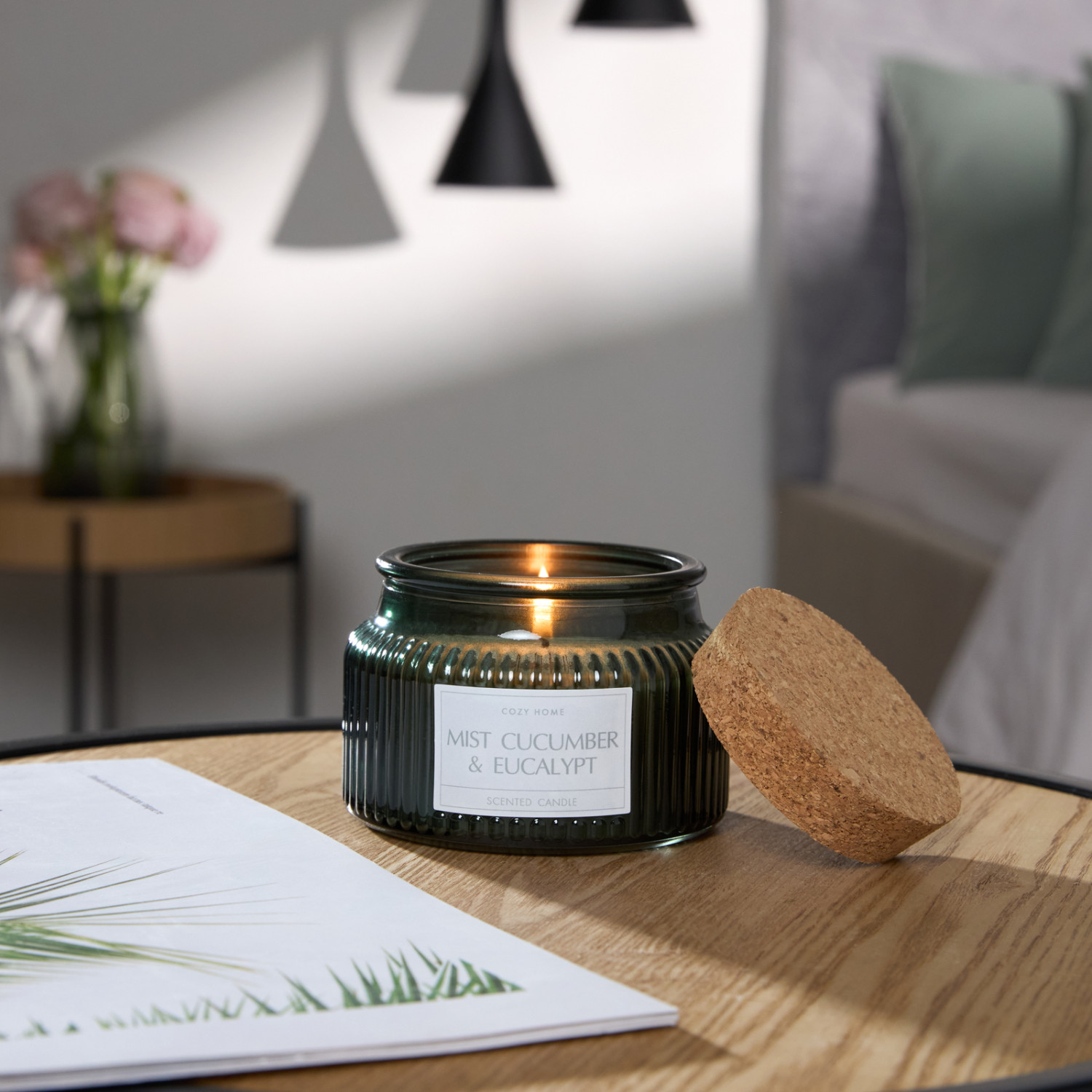 Свеча ароматическая Огуречный мист и эвкалипт/Mist cucumber&Eucalypt - фото № 4