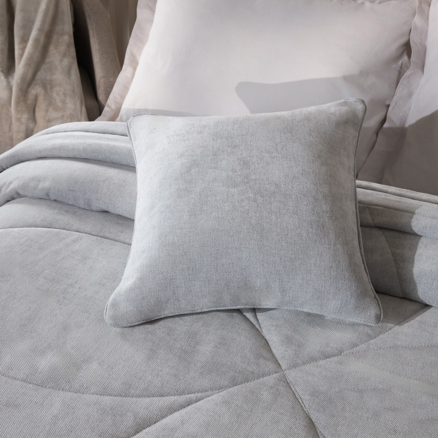 Подушка декоративная Грациэлла/Graziella, серая - фото № 3