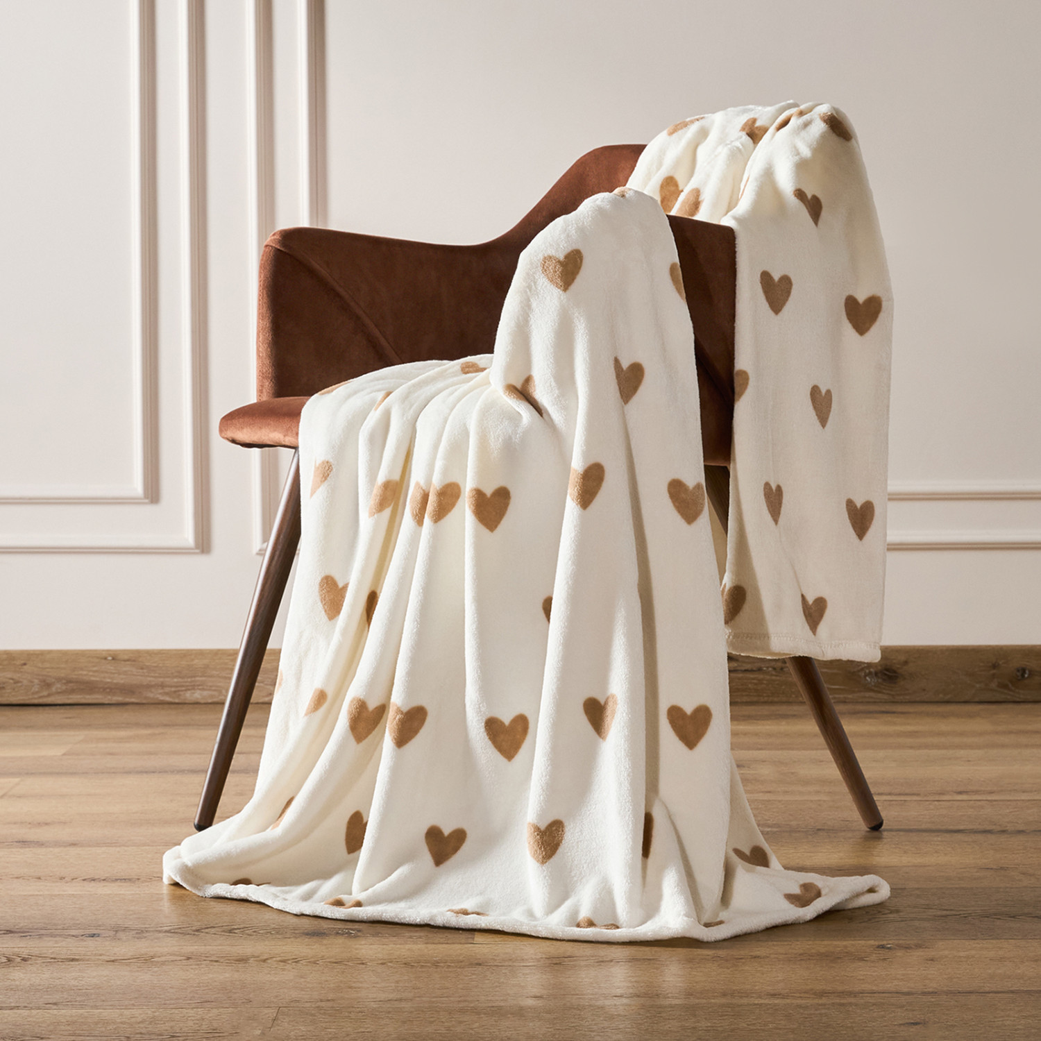 Плед с рукавами Мягкие рукава/Soft sleeves, молоко - фото № 3