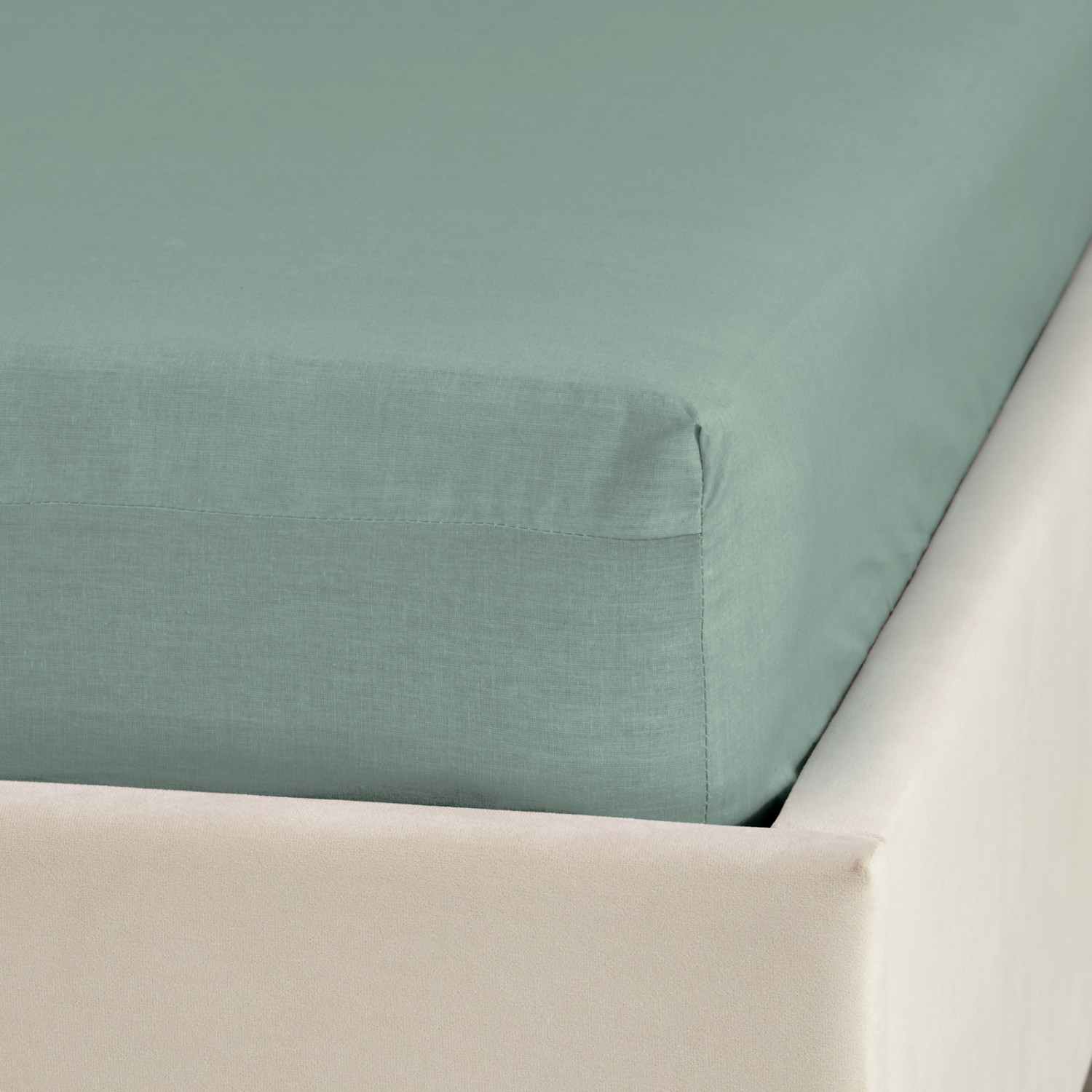 Простыня на резинке Jade Magic